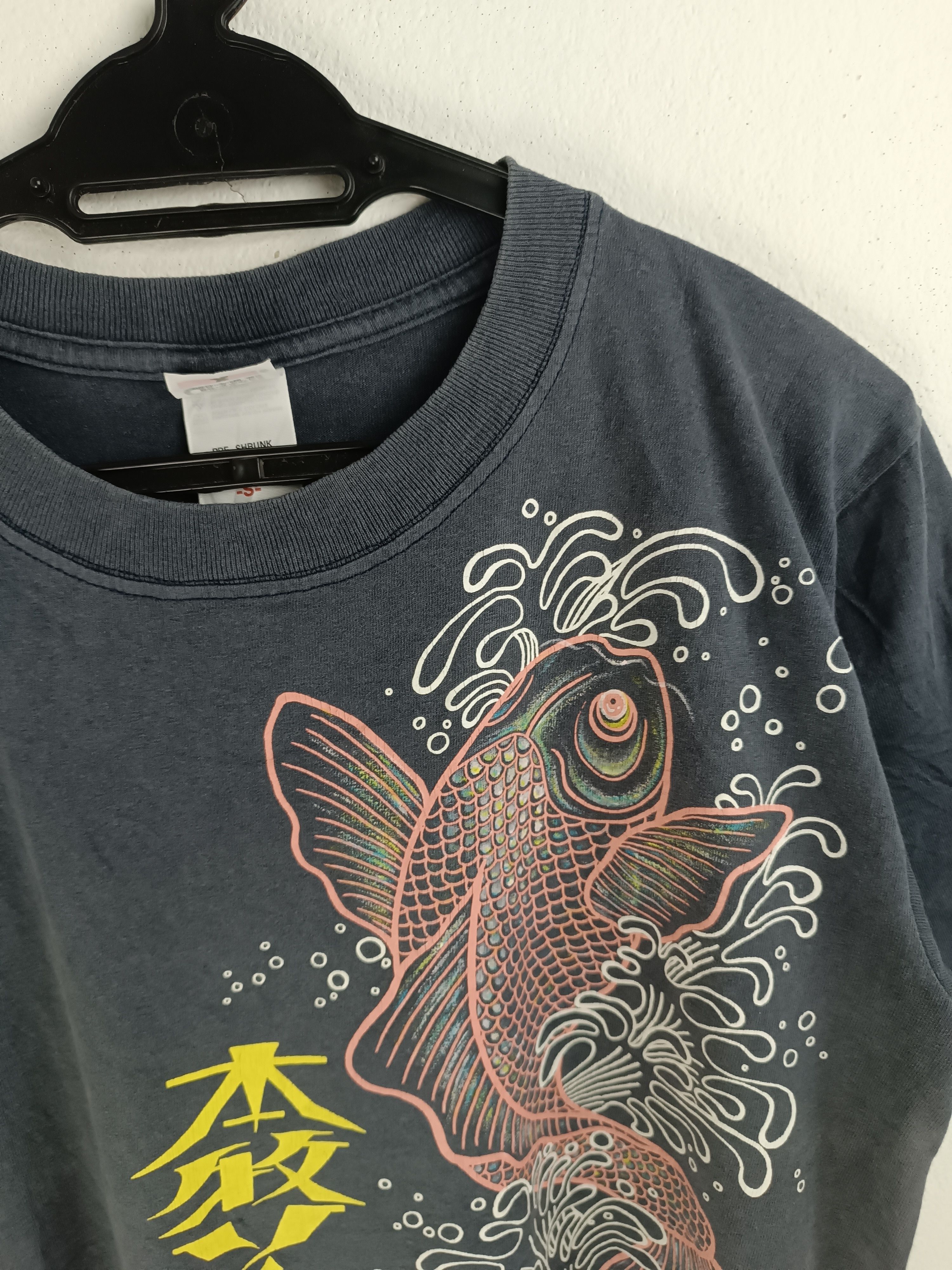 Vintage THRASH FADED VINTAGE JAPANESE SUKAJAN KOI punk grunge y2k Size US M / EU 48-50 / 2 - 10 Thumbnail