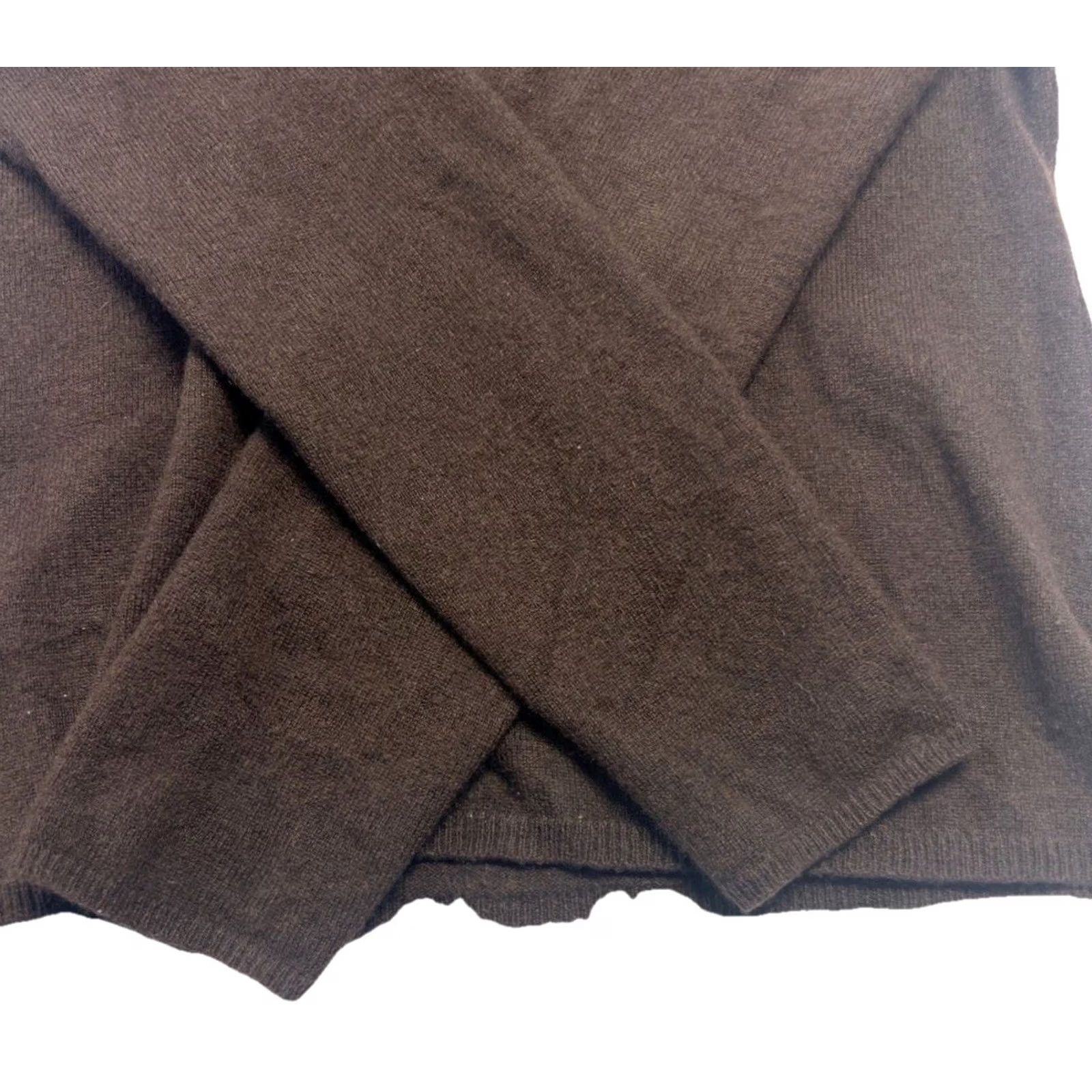 Vintage VINTAGE Peck & Peck 100% Cashmere Sweater XL Brown Crew Neck Women Pullover Long Sleeve Casual Business Travel Lightweight Breathable Necktone: Brown Size XL / US 12-14 / IT 48-50 - 4 Thumbnail