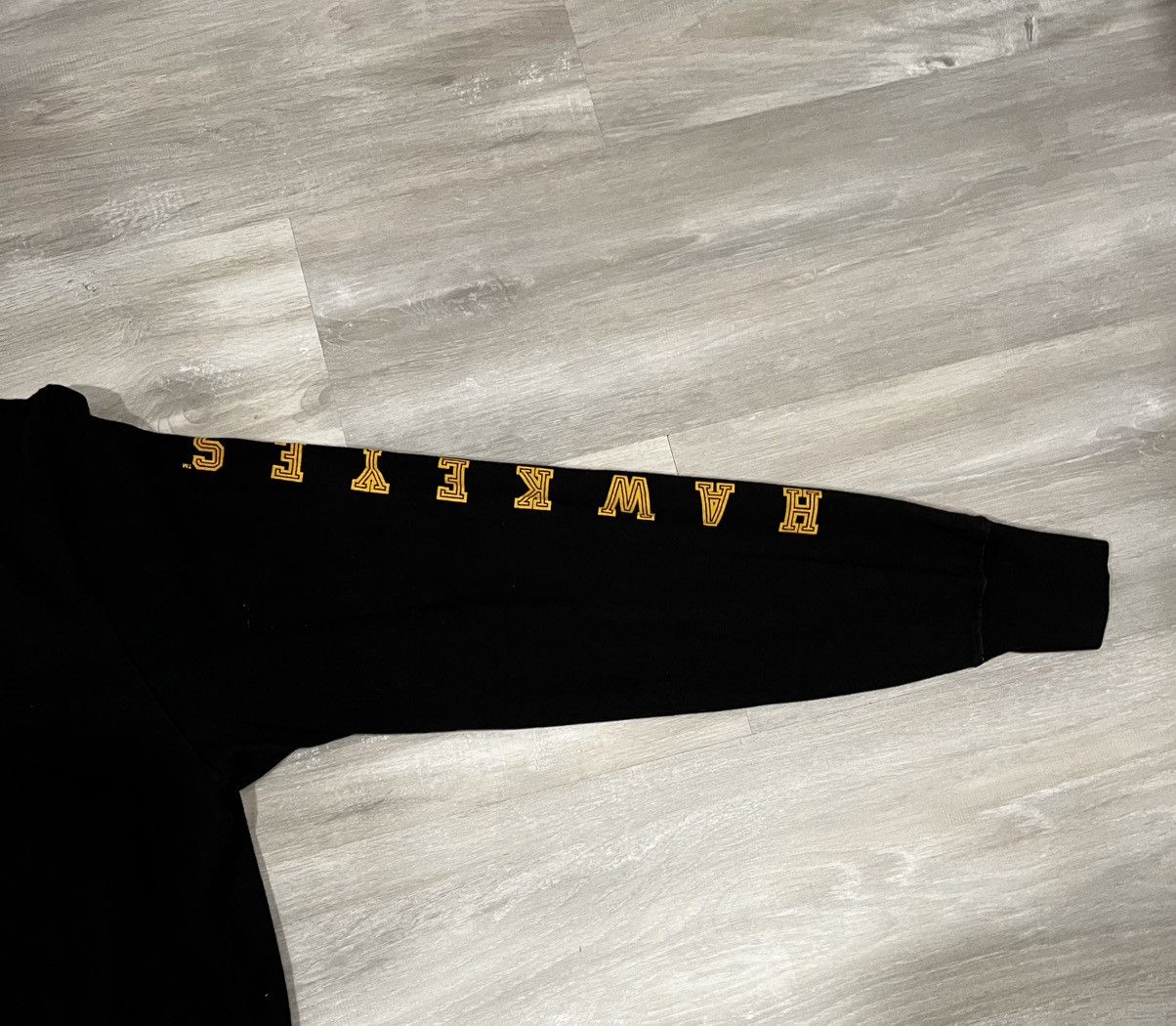 Vintage American College Iowa Black Long-sleeve T-Shirt Size US L / EU 52-54 / 3 - 14 Thumbnail