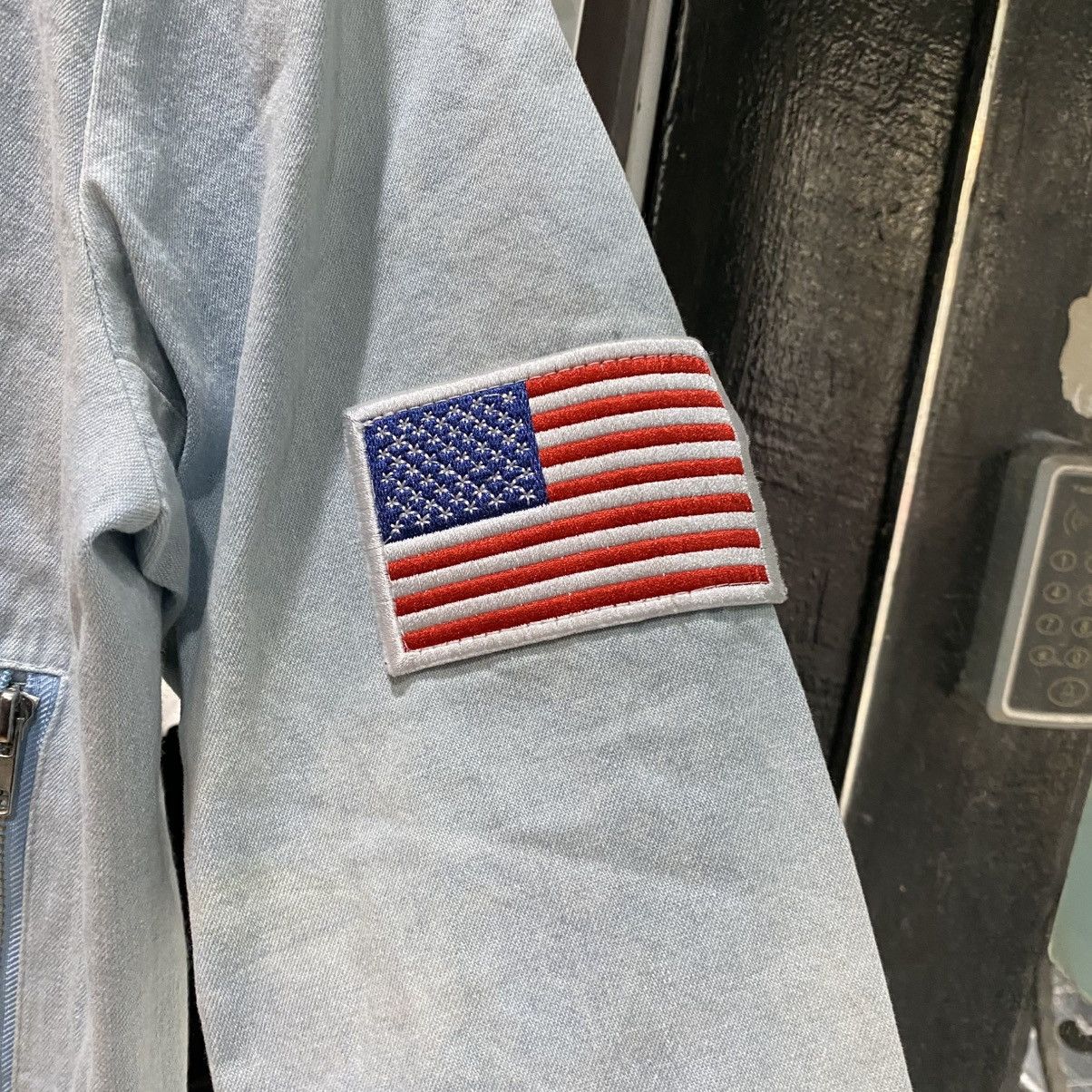 Jun Takahashi × Undercover Undercover VTG AW02 Witches Cell Groupie Denim Bomber Jacket Size US M / EU 48-50 / 2 - 7 Thumbnail