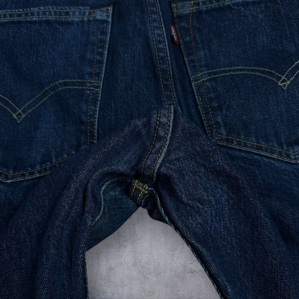 Levi's × Vintage Vintage Levi’s 501 Navy Blue Jeans Denim Pants W32 L30 Size US 32 / EU 48 - 5 Thumbnail