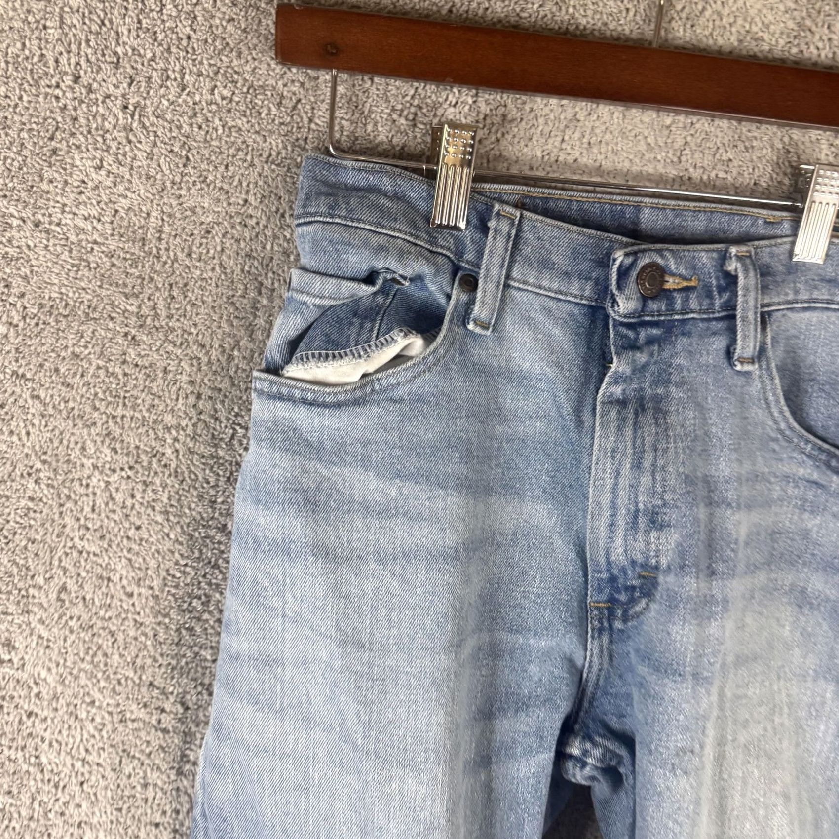Wrangler Wrangler Jeans Mens 30x25 Light Wash Denim Straight Leg Regular Fit Casual Size US 30 / EU 46 - 2 Thumbnail