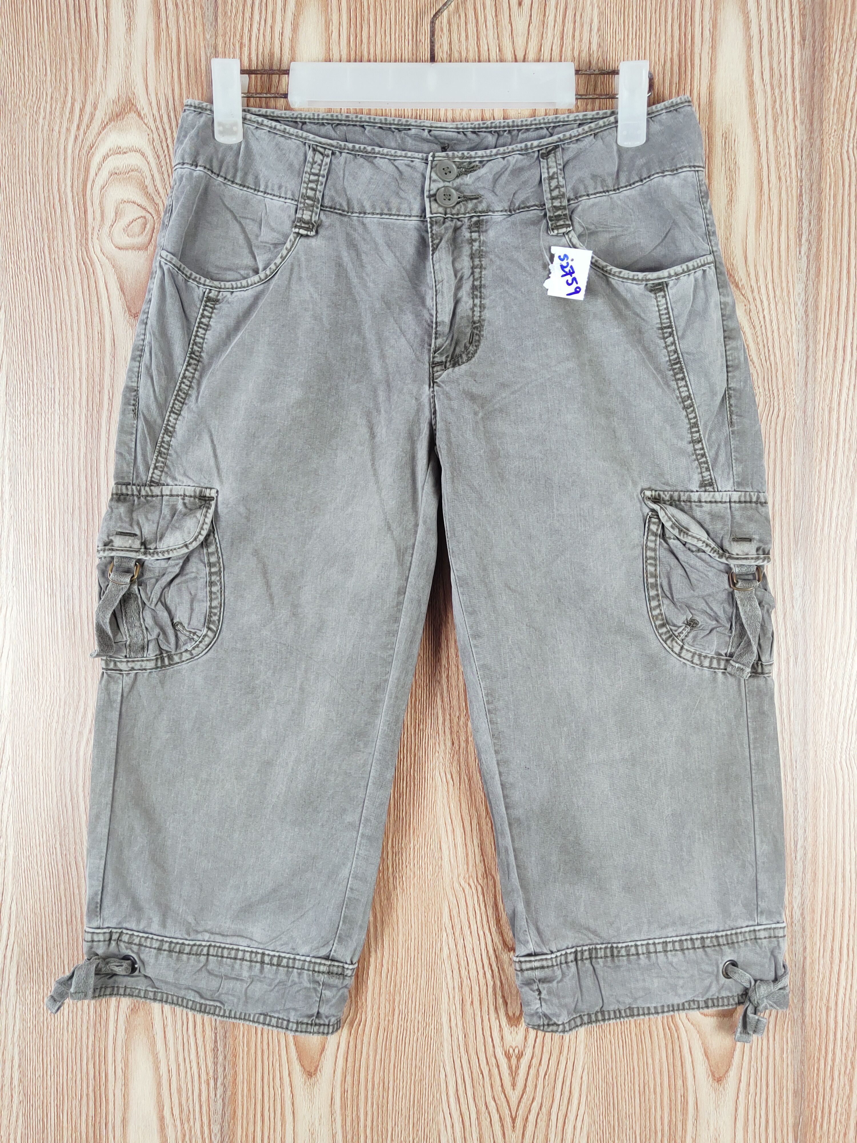 Uniqlo Olive Faded Multipocket Tactical Short Pants #S2759
