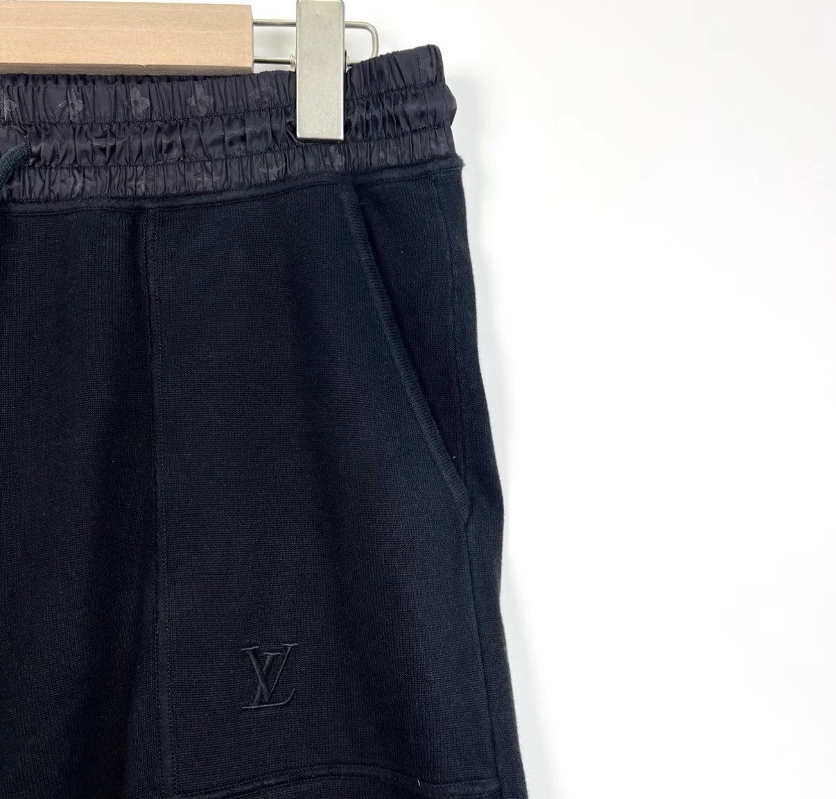 Louis Vuitton Louis Vuitton Collection Drawstring Knit Track Pants K12 Size US 32 / EU 48 - 4 Thumbnail