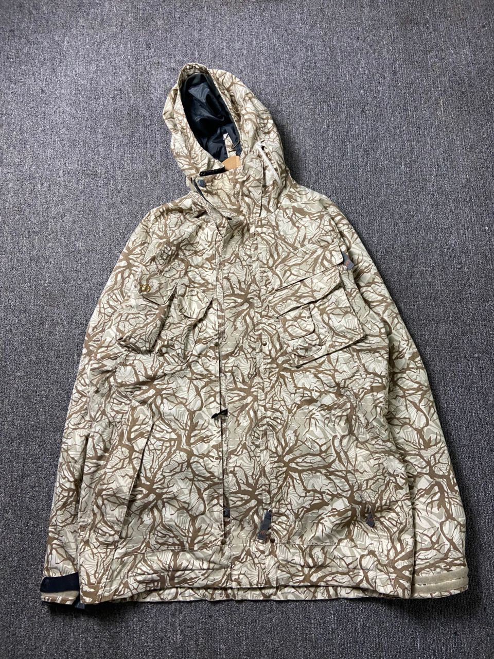 Japanese Brand BD Workcrew Snowboards Jacket with Utility Pocket (197) Size US L / EU 52-54 / 3 - 1 Thumbnail