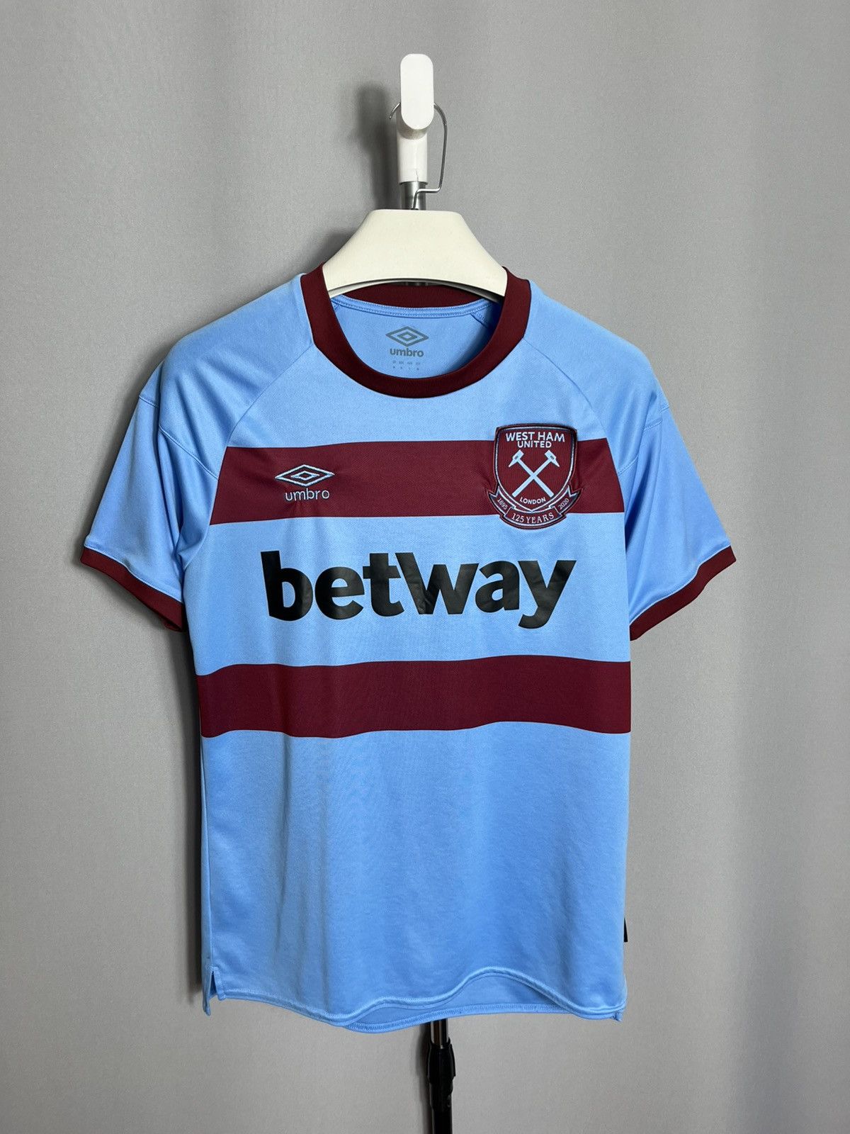 Umbro Umbro Men's West Ham United Away Shirt 2020/2021 Soccer Size US M / EU 48-50 / 2 - 1 Thumbnail