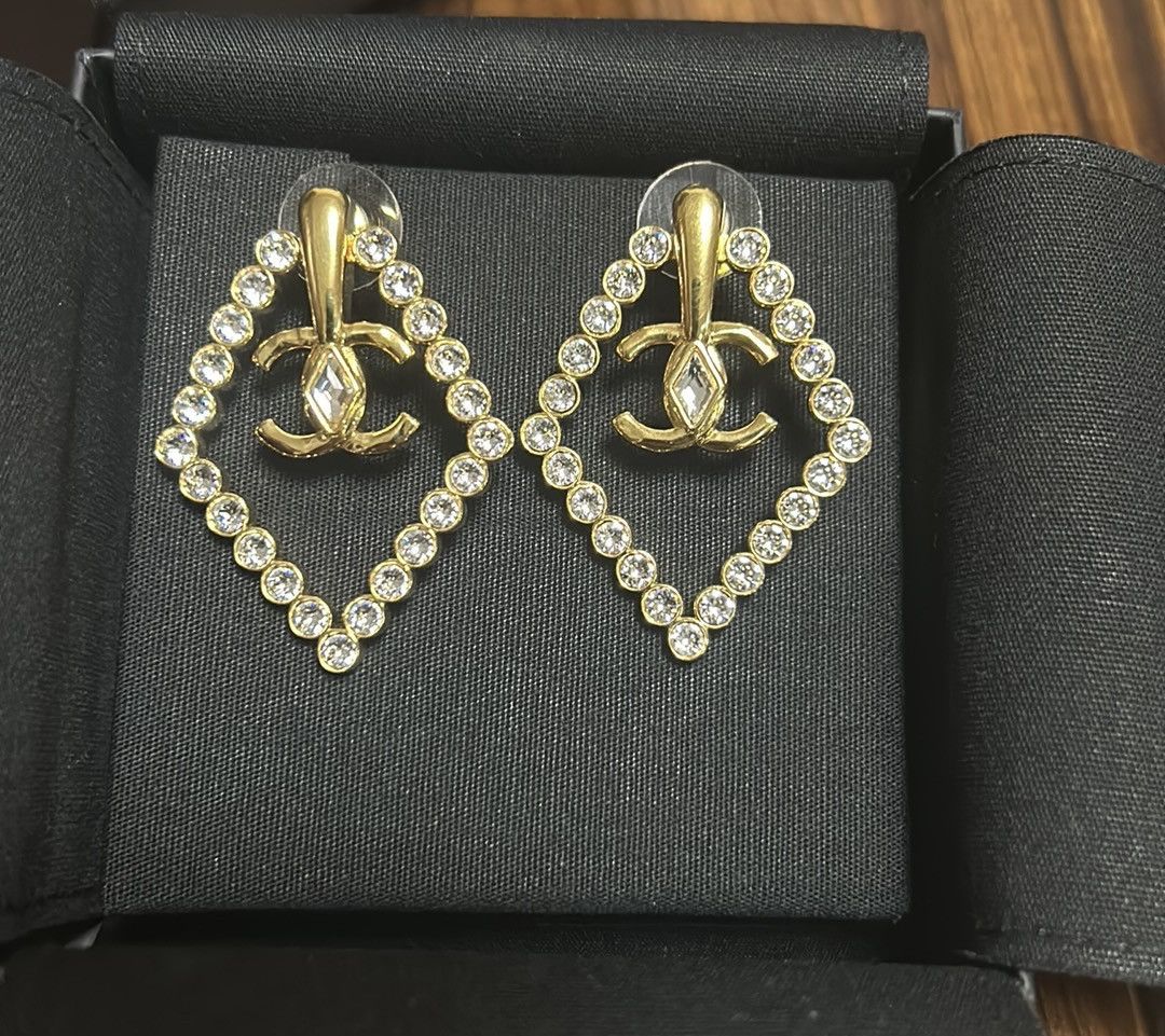 Chanel Chanel Diamond Shape Crystal Earrings Size ONE SIZE - 4 Thumbnail