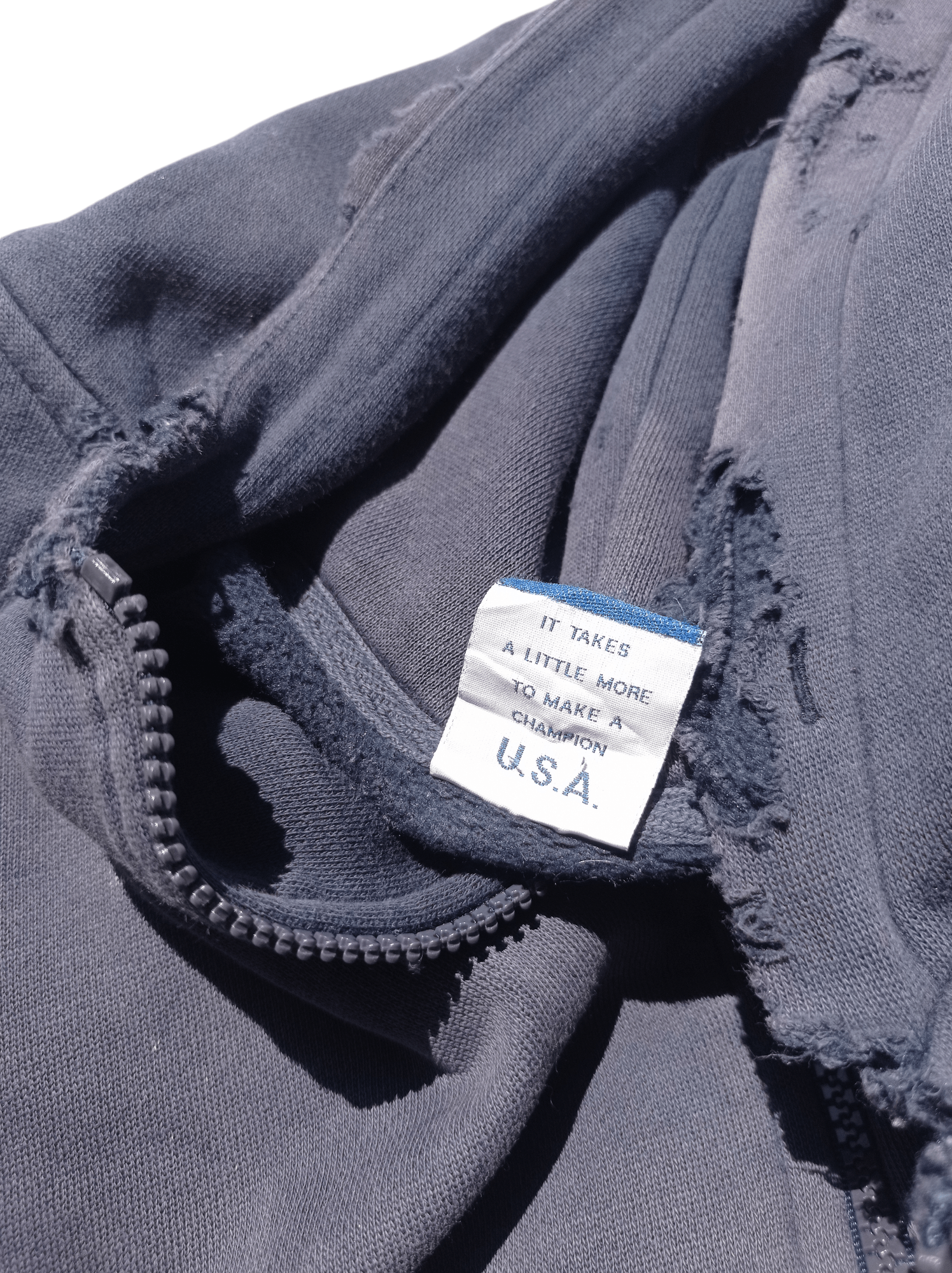 Champion Distressed x Thrased x Vintage Size US L / EU 52-54 / 3 - 8 Thumbnail