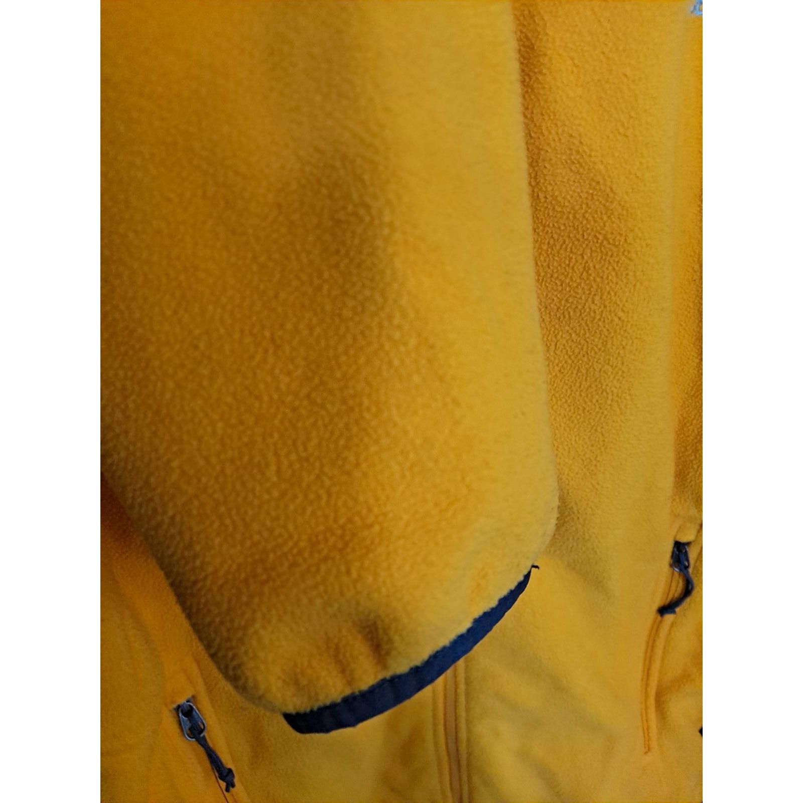 The North Face The North Face Golden Yellow Full Zip Fleece SIze Medium Size US M / EU 48-50 / 2 - 6 Thumbnail