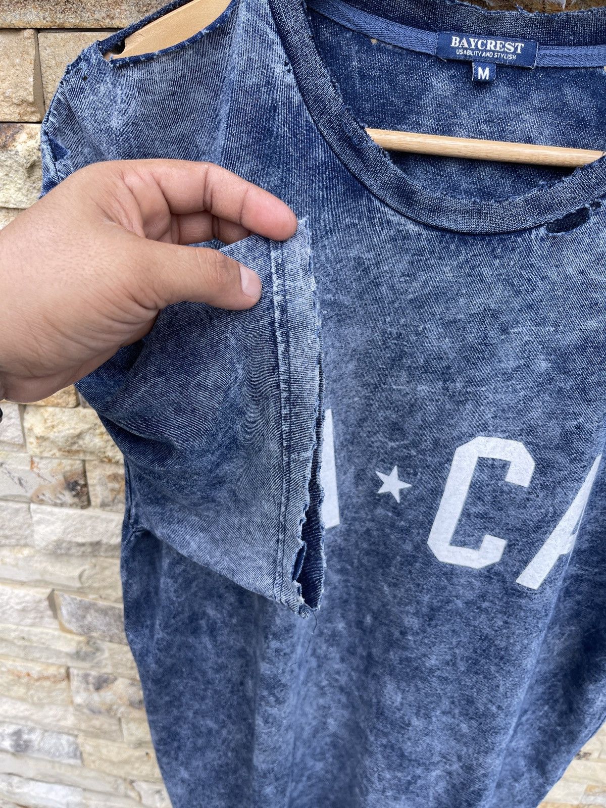 Vintage Last Drop🔥Rare🔥Vintage Thrashed Design Tee Size US L / EU 52-54 / 3 - 7 Thumbnail