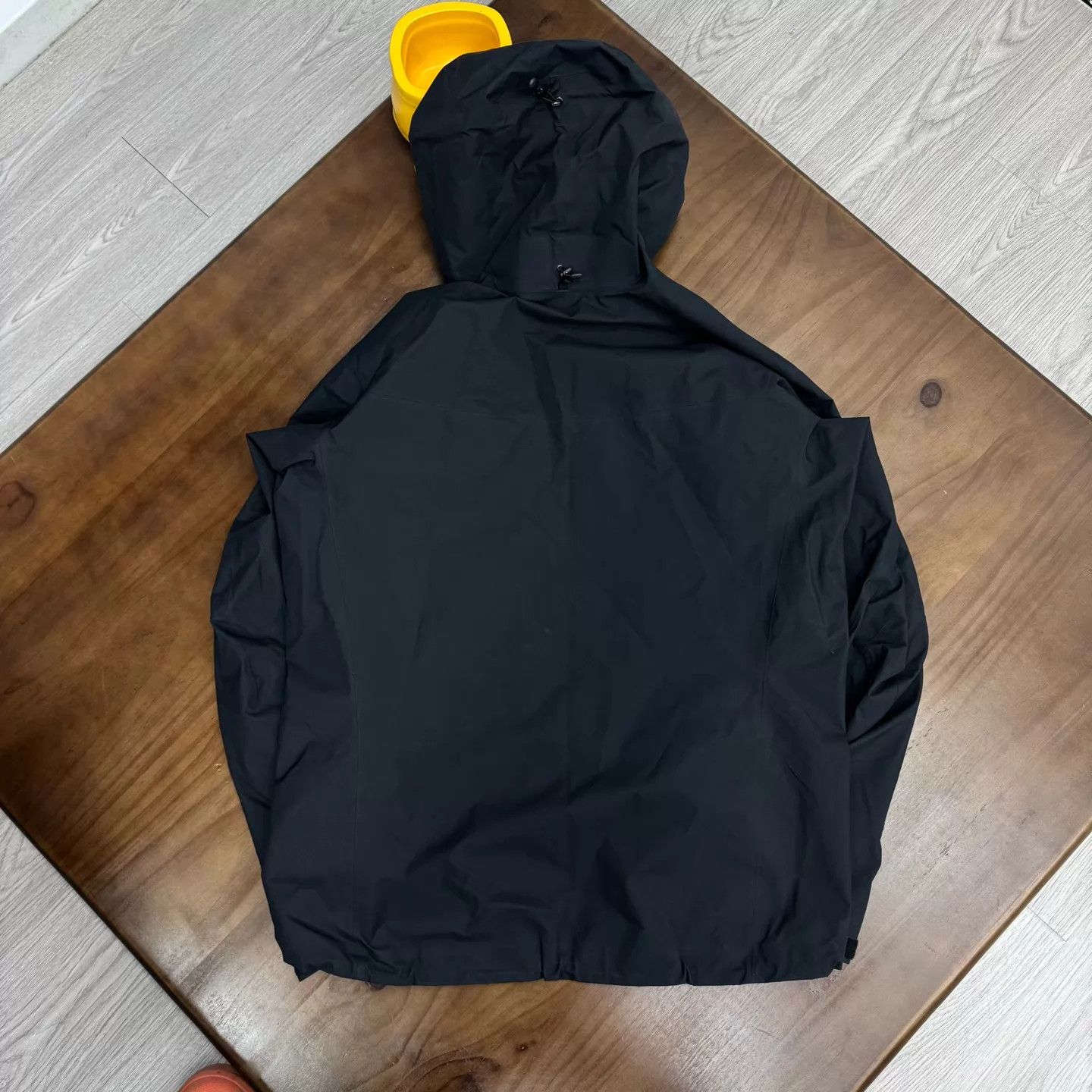 Arc'teryx Arc'teryx Alpha SV7 Black XL Like New Worn 2x Size US XL / EU 56 / 4 - 2 Thumbnail