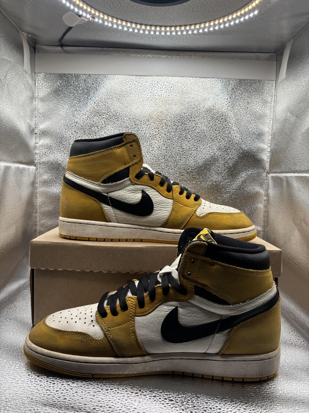 Jordan Brand Air Jordan 1 high yellow Orche Size US 10.5 / EU 43-44 - 5 Thumbnail