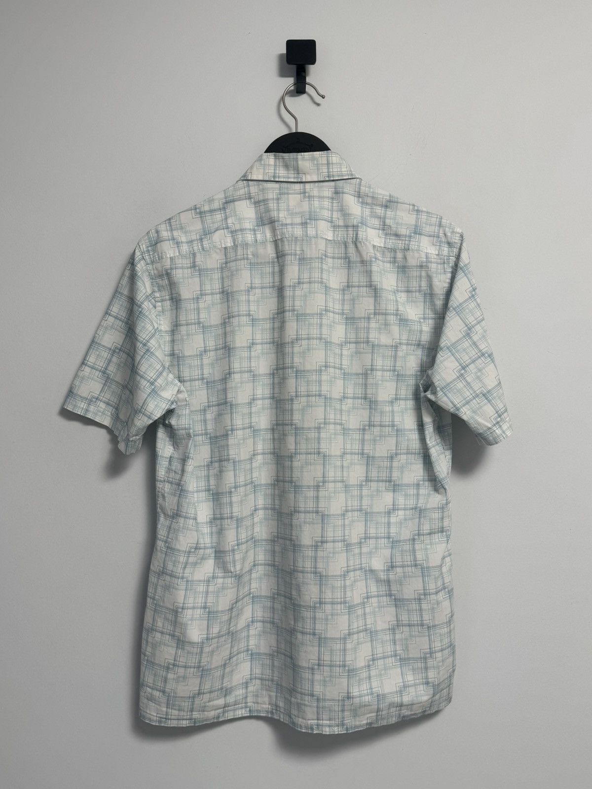 Yves Saint Laurent Yves Saint Laurent Button Up T-Shirt Luxury Size US M / EU 48-50 / 2 - 15 Thumbnail