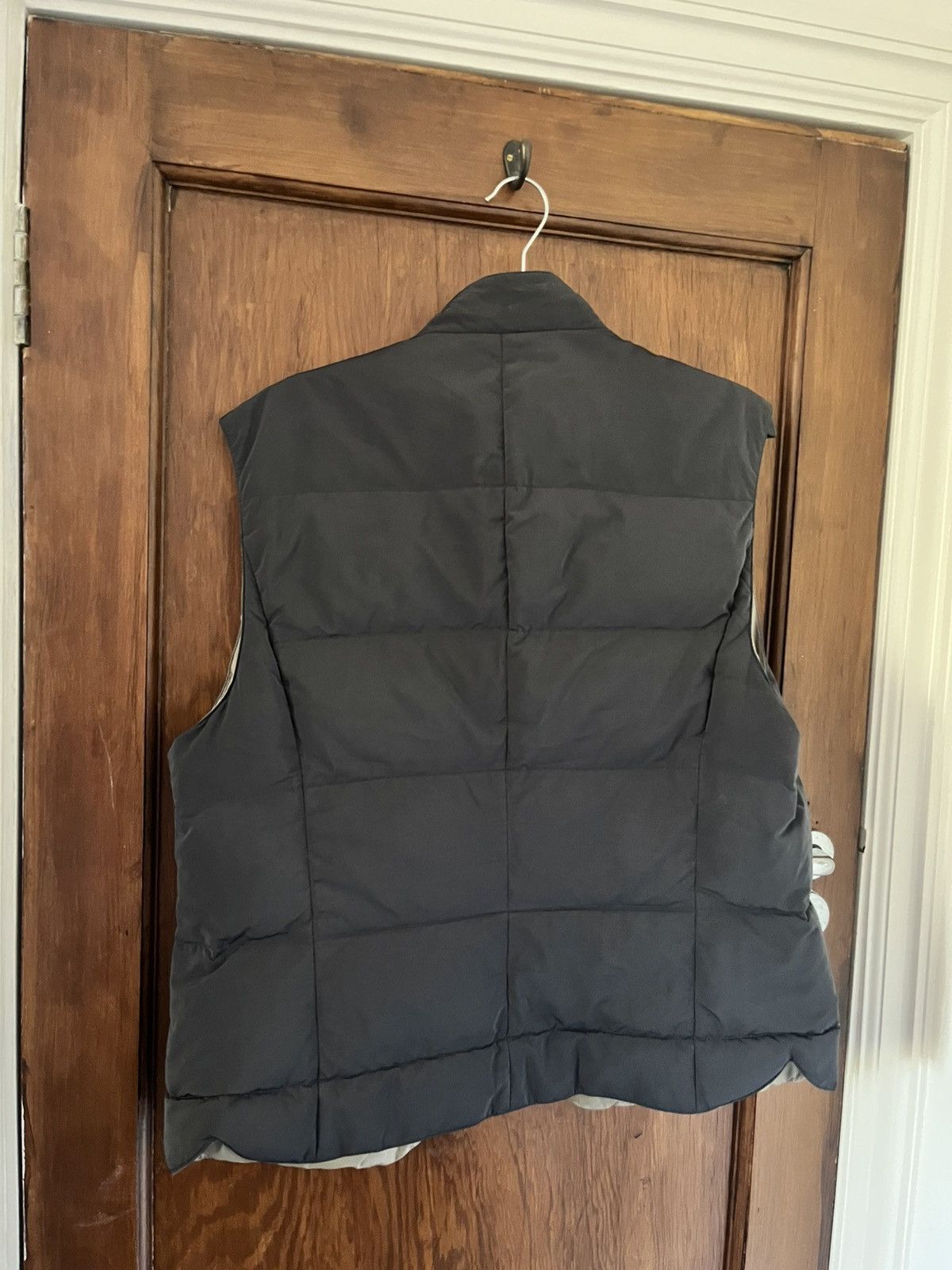 Brunello Cucinelli Brunello Cucinelli grey padded gilet size large Size US L / EU 52-54 / 3 - 6 Thumbnail