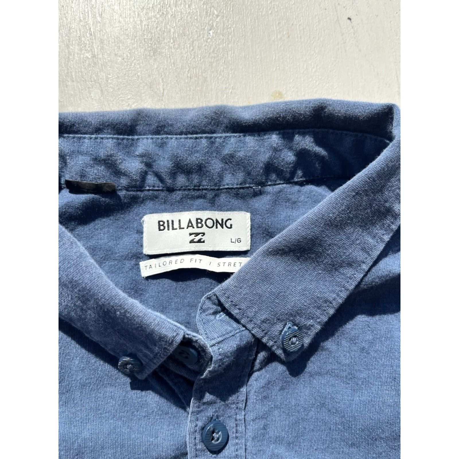Billabong Billabong Shirt Blue Pocket L Chambray Light Beach Surf Outdoor Camp City Mens Size US L / EU 52-54 / 3 - 3 Thumbnail
