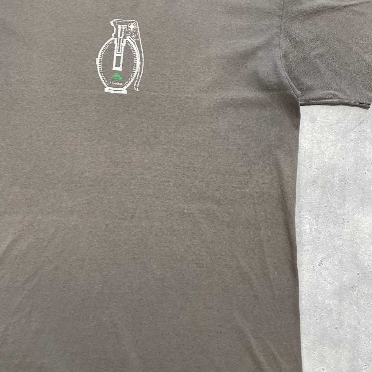 Emerica × Vintage Vintage 2000s Emerica Skateboarding Grenade T Shirt Faded Size US XL / EU 56 / 4 - 16 Thumbnail