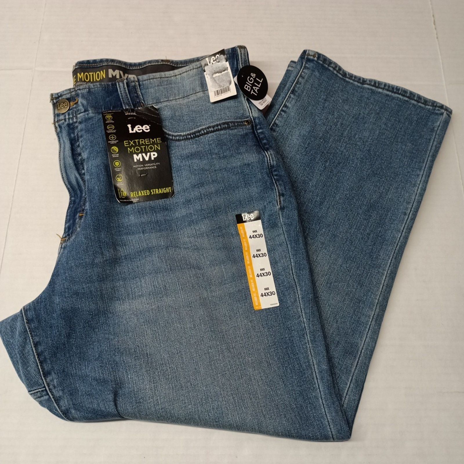 Lee Lee Extreme Motion Jeans Men 44x30 Blue Relaxed Straight Fit Size US 44 / EU 60 - 1 Thumbnail