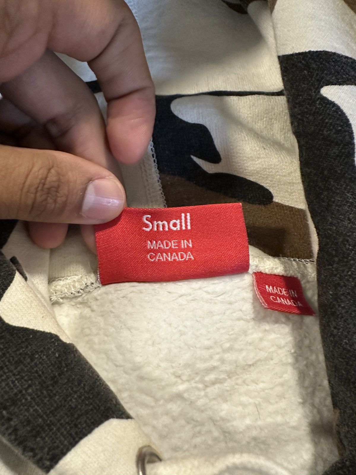 Supreme FW16 Supreme Camo Box Logo Hoodie Size US S / EU 44-46 / 1 - 7 Thumbnail