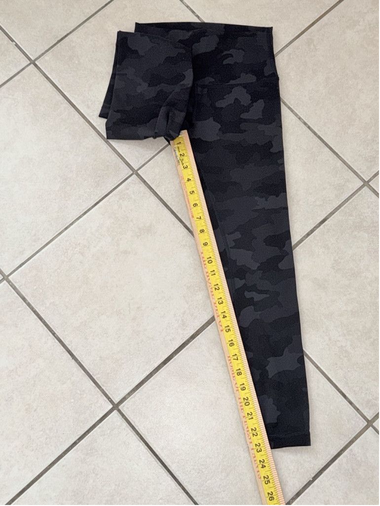 Lululemon Lululemon Wunder Train HR Crop Tight 23” Camo Gray SIZE 4 Size 27" / US 4 / IT 40 - 9 Thumbnail