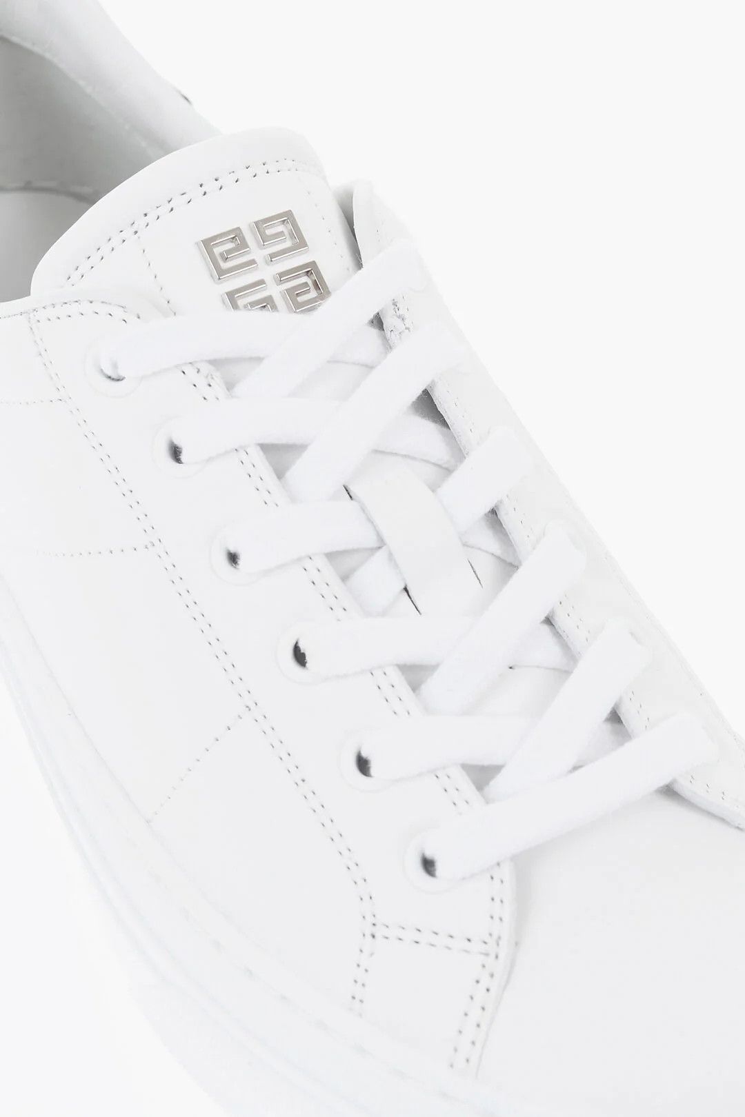 Givenchy og1mm0326 Leather Low-Top Sneakers in White Size US 7 / IT 37 - 4 Thumbnail