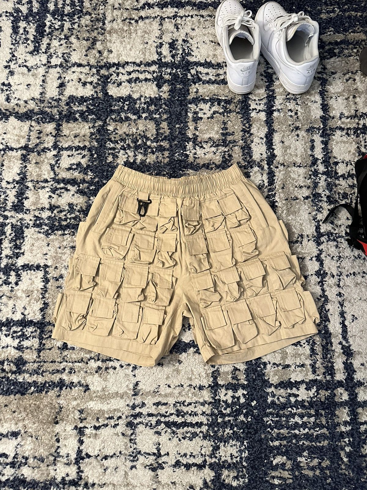 image of Flaneur 58 Pocket Shorts in Brown, Men's (Size 30)