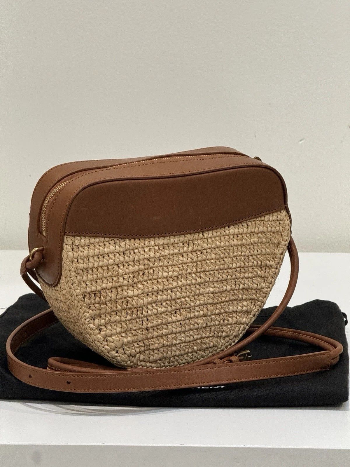 Yves Saint Laurent Saint Laurent Raffia Le Coeur Shoulder Bag Size ONE SIZE - 5 Thumbnail
