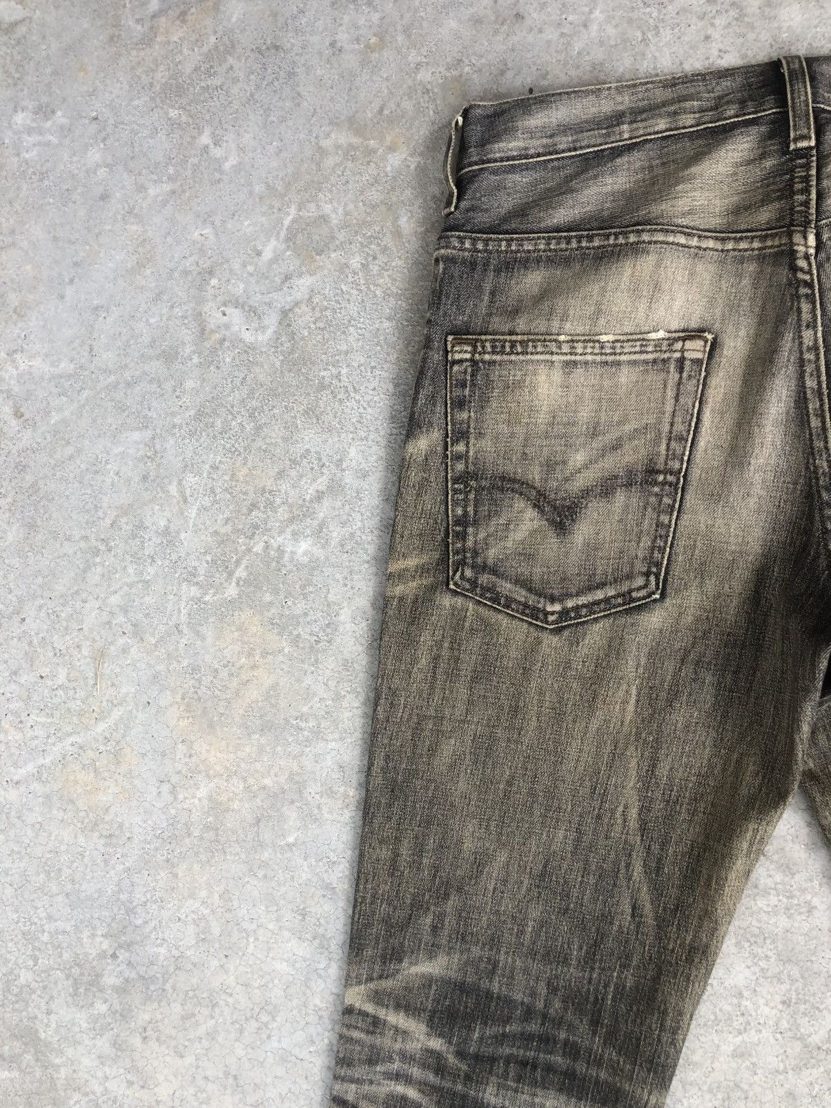 Levi's Y2k Levi’s 505 Mud Wash Distressed Jean Size US 30 / EU 46 - 9 Thumbnail