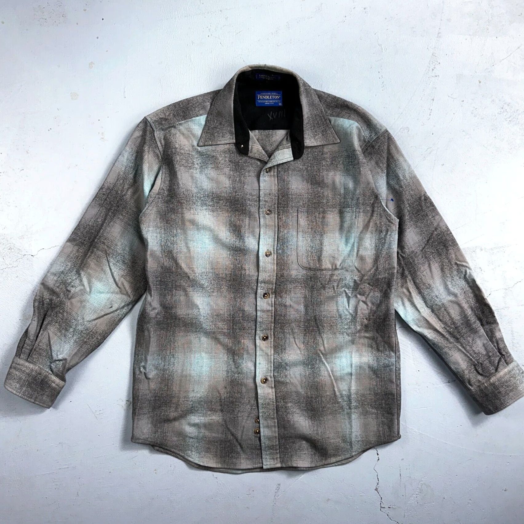Pendleton VINTAGE Pendleton Men's Wool Plaid Button-Up Shirt Casual Fall Winter Cold Weather 90s Small Size US M / EU 48-50 / 2 - 2 Thumbnail