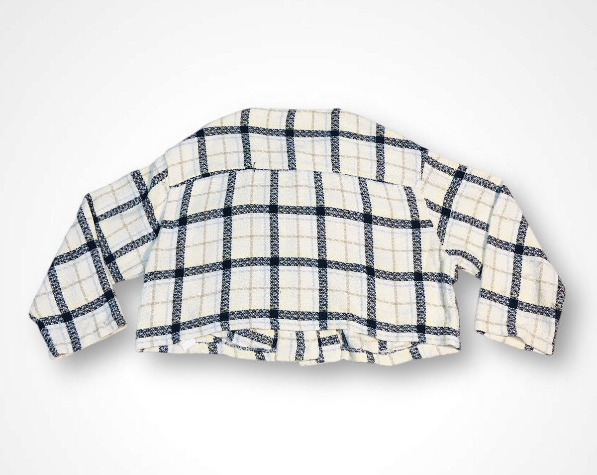 Zara Zara Buttoned Sweatshirt(16) Size L / US 10 / IT 46 - 2 Thumbnail