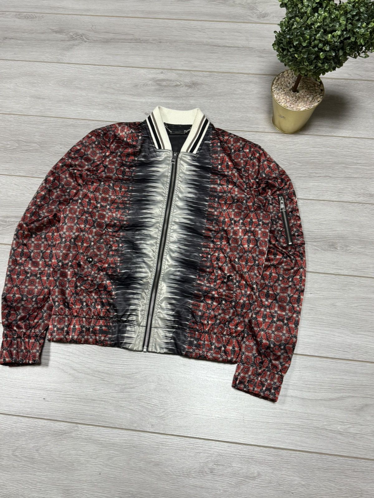 Just Cavalli Just Cavalli jacquard abstract all over print bomber jacket Size US M / EU 48-50 / 2 - 2 Thumbnail