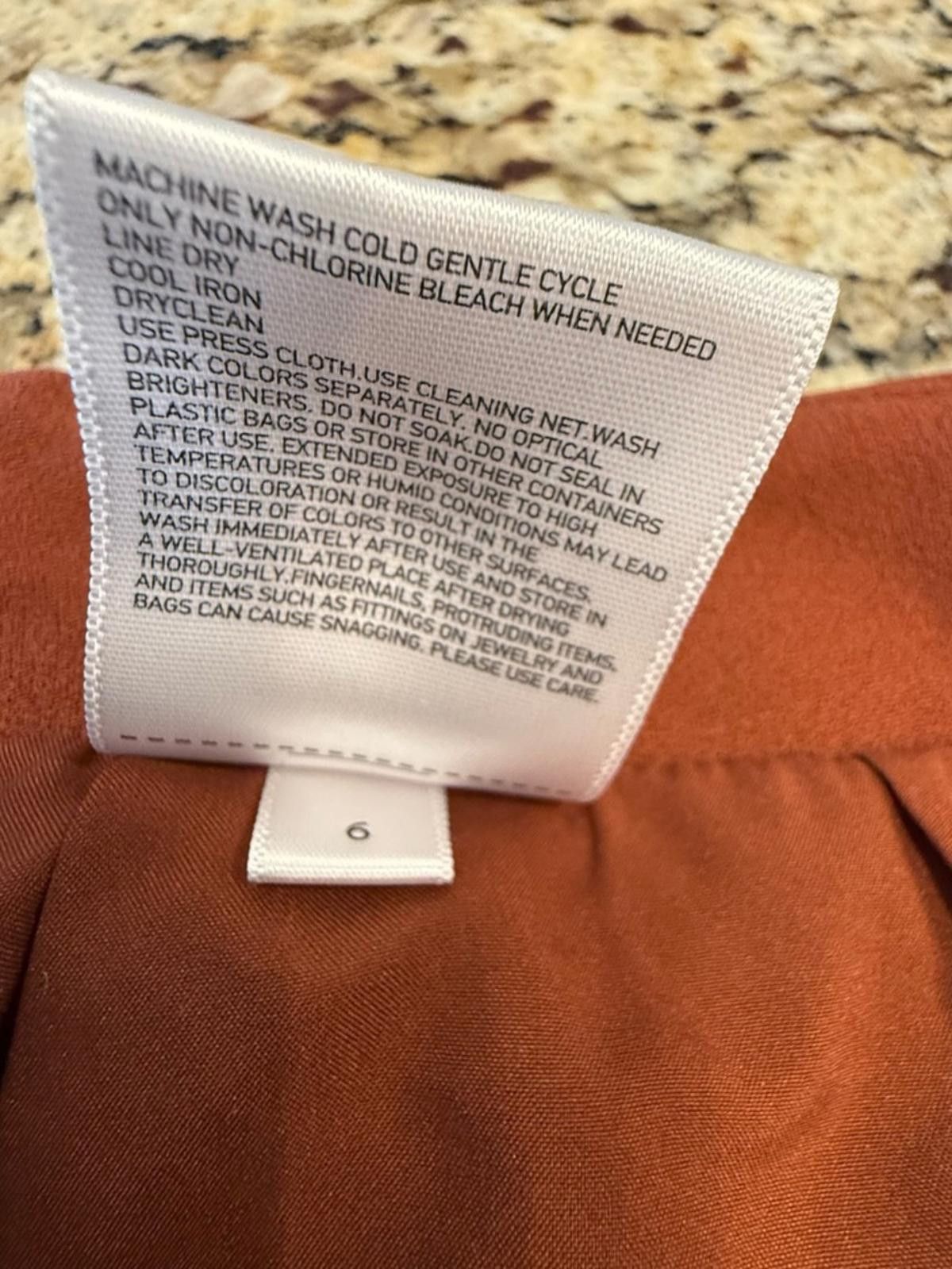 Other Uniqlo pleated midi skirt in a reddish brown SZ 6 Size 28" / US 6 / IT 42 - 9 Thumbnail