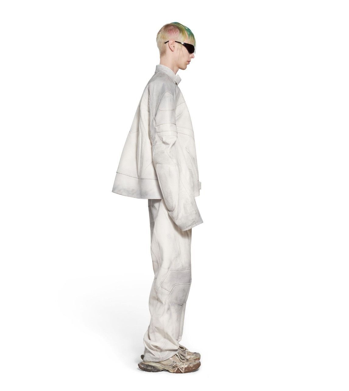 Balenciaga o1bcso1str0625 Oversized Biker Jacket in White Size US XL / EU 56 / 4 - 2 Thumbnail