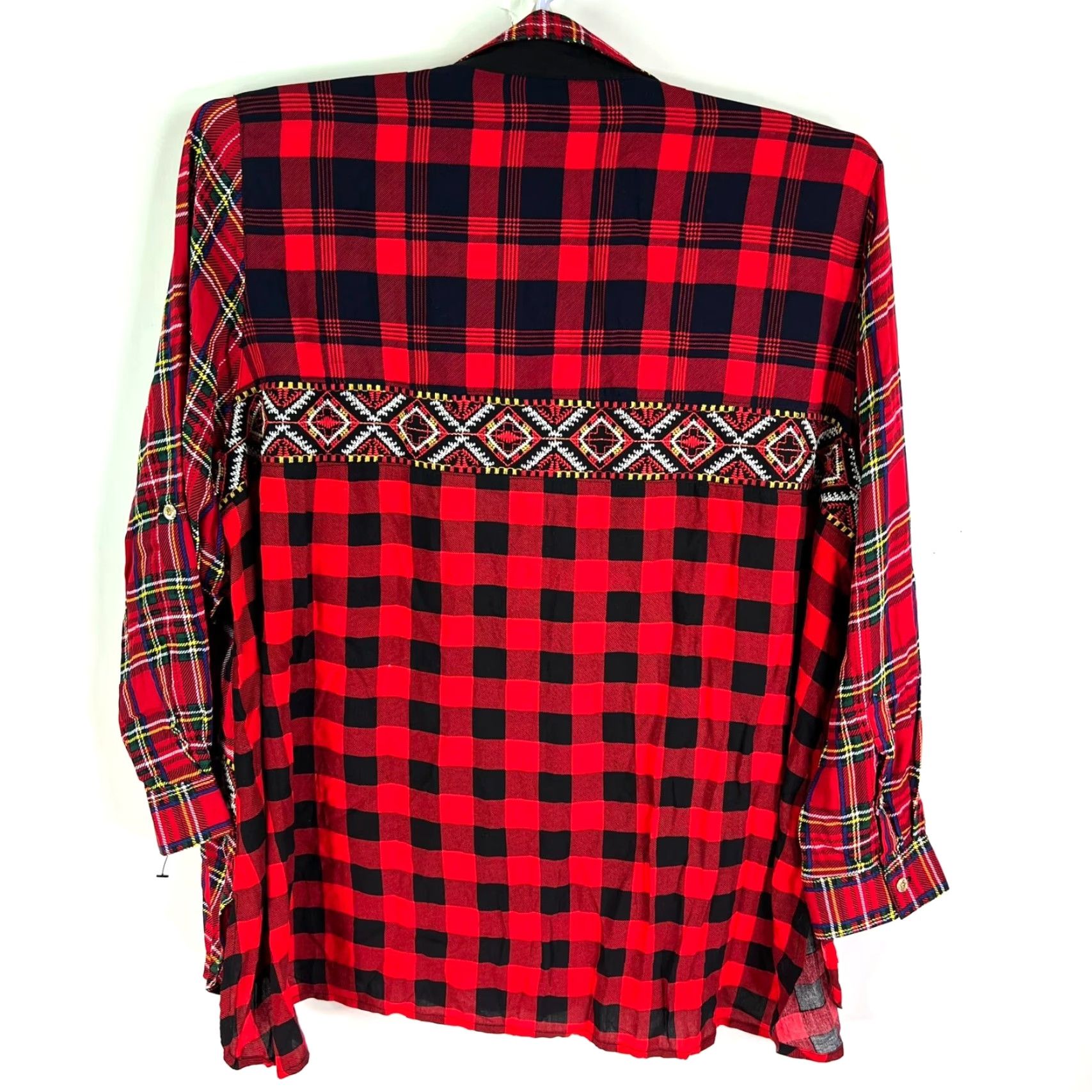 Vintage VINTAGE Caleaas Plaid Aztec Embroidered Button-Up Tunic Womens 2X Red Limited Edition Size XXL / US 16-18 / IT 52-54 - 7 Thumbnail