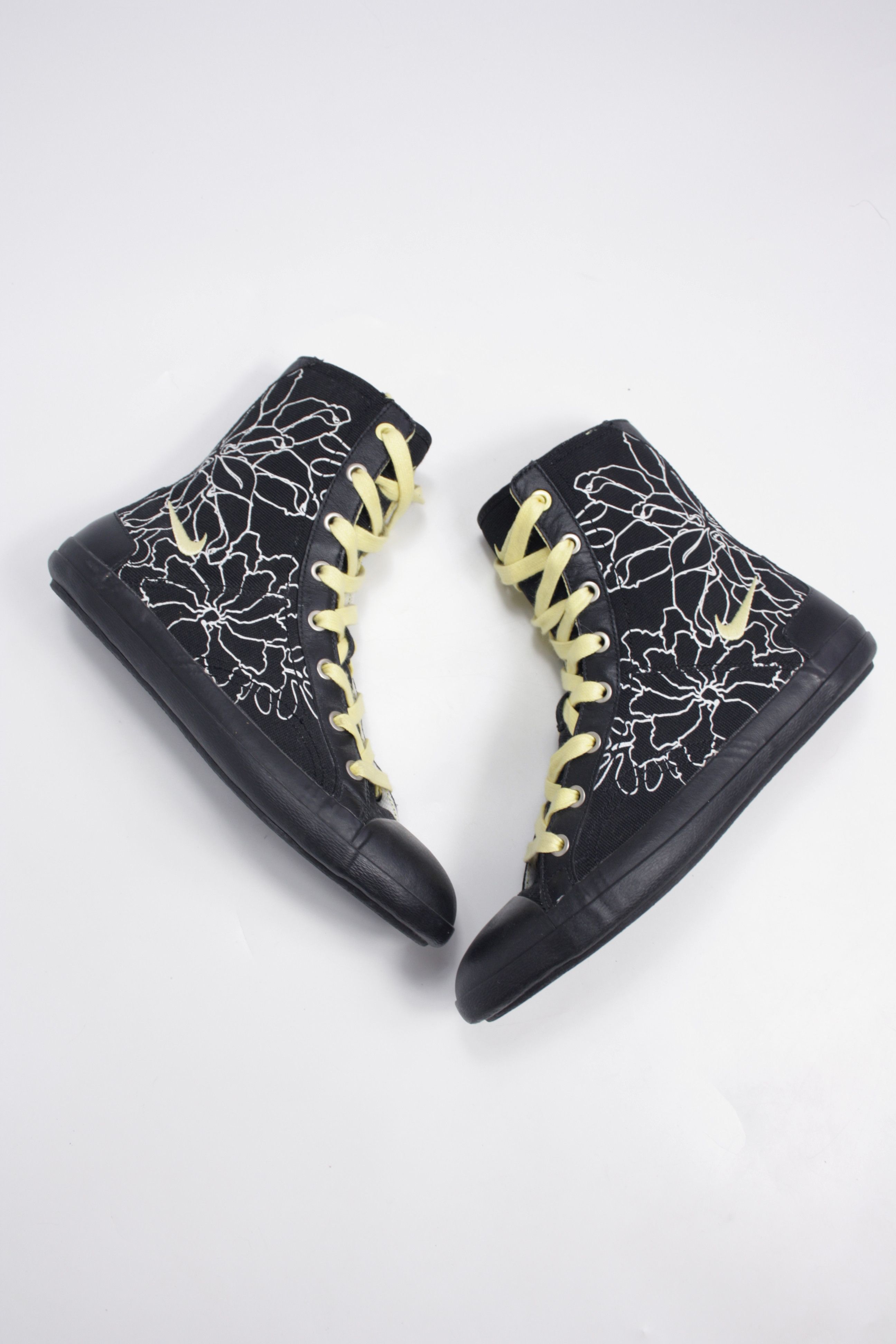 Nike Nike Sixton Y2K Floral Printed Canvas Hi-Top Trainers Size US 7 / IT 37 - 4 Thumbnail