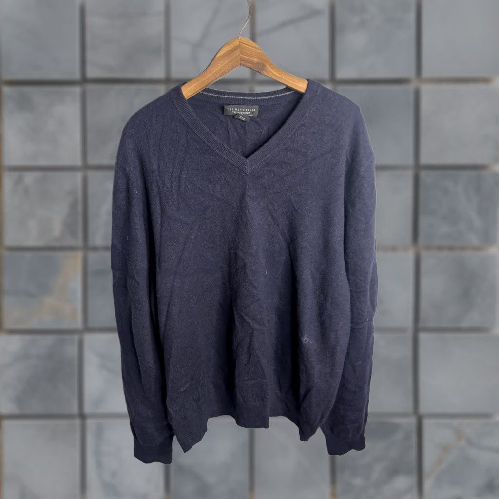 Bloomingdale's VINTAGE? No — The Men's Store Bloomingdale's Sweater Mens 2XL Navy Cashmere V Neck Pullover Size US XXL / EU 58 / 5 - 1 Thumbnail