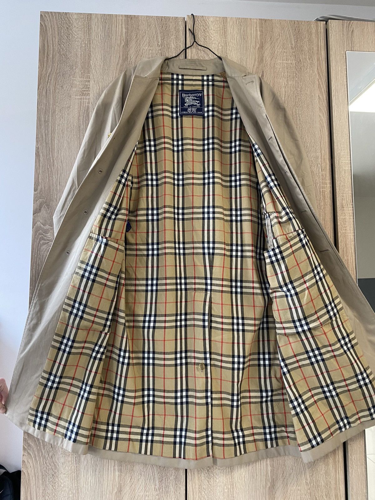 Burberry Vintage 90s Burberry Trench Coat Jacket Nova Check Size L-XL Size US XL / EU 56 / 4 - 3 Thumbnail
