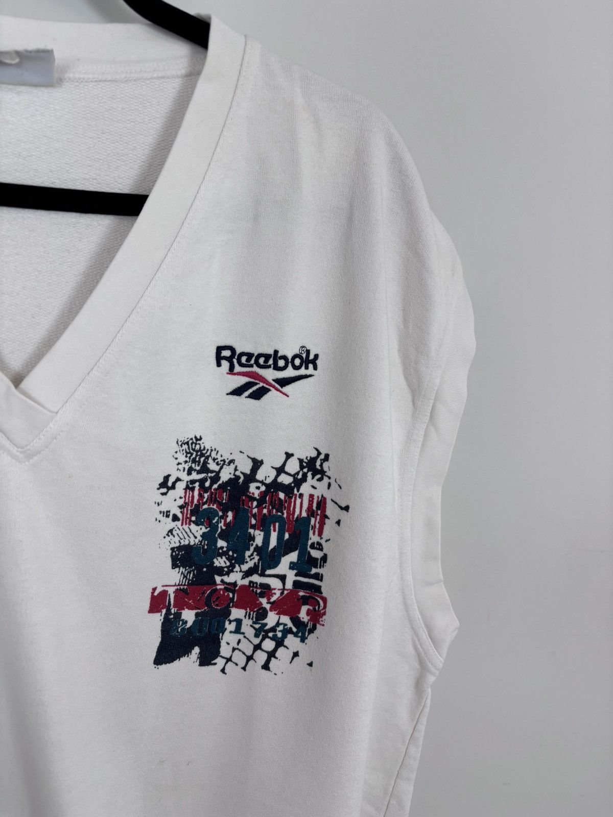 Reebok Vintage 1990s Reebok Y2K Men’s White Sweat Vest Gilet Size US L / EU 52-54 / 3 - 4 Thumbnail