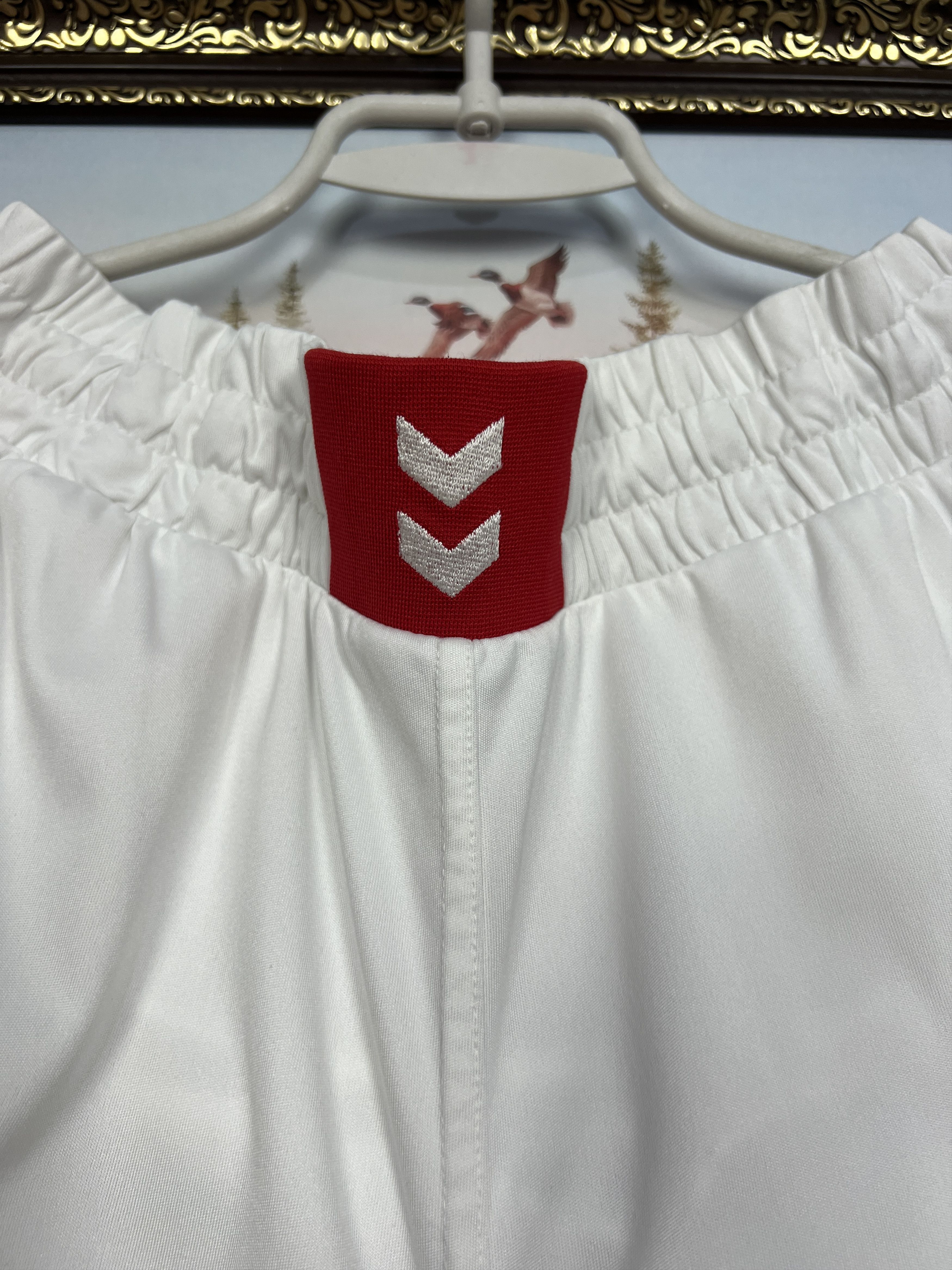 Hummel Vintage Hummel Rot-Weiss Oberhausen Football Shorts Soccer Size US 36 / EU 52 - 5 Thumbnail
