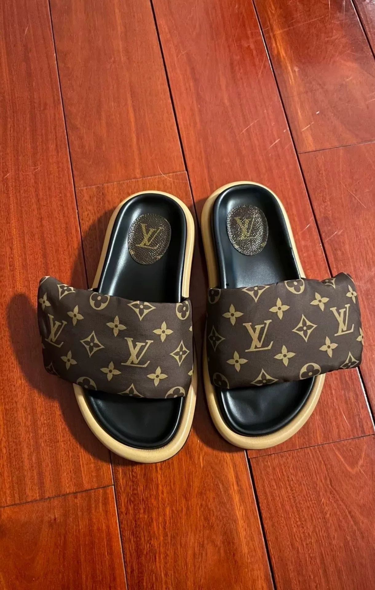 Louis Vuitton Louis Vuitton Brown Sandals 35 Women Size US 5 / IT 35 - 1 Thumbnail