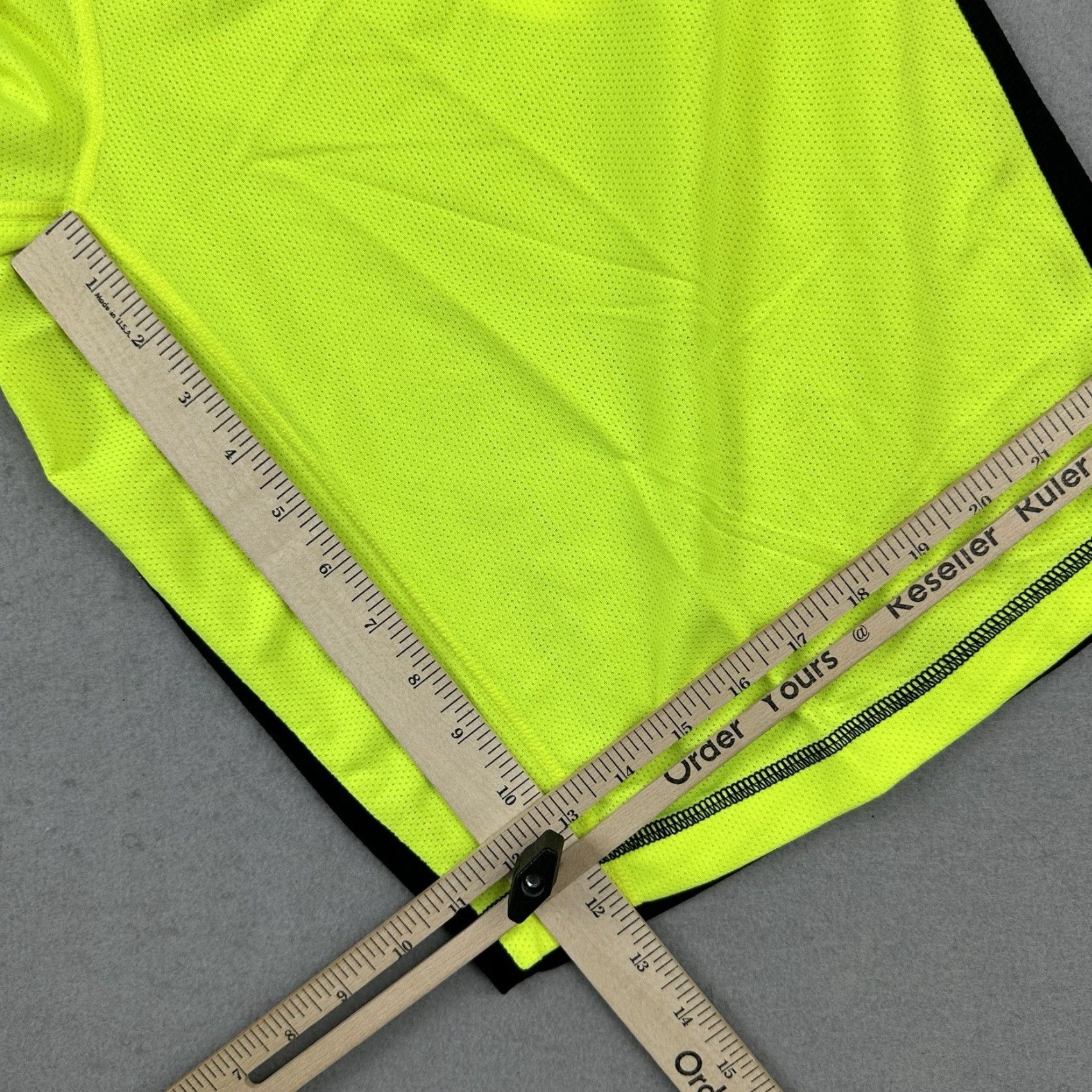 Nautica Nautica Competition Athletic Shorts Men XL Scuba Yellow Spellout Y2K Deadstock Size US 36 / EU 52 - 6 Thumbnail