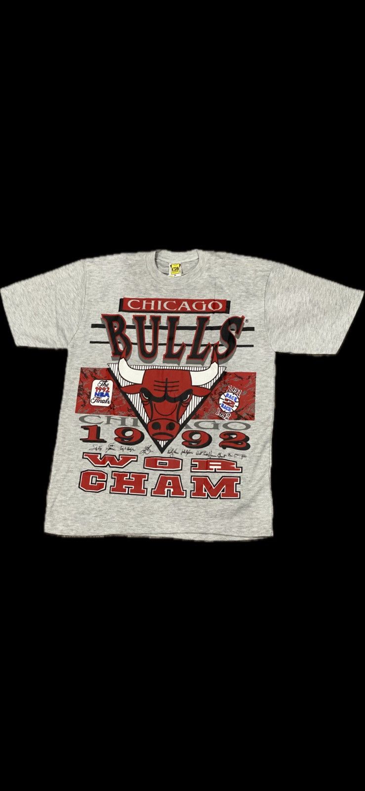 Other 1992 Chicago bulls t-shirt Size US L / EU 52-54 / 3 - 1 Thumbnail