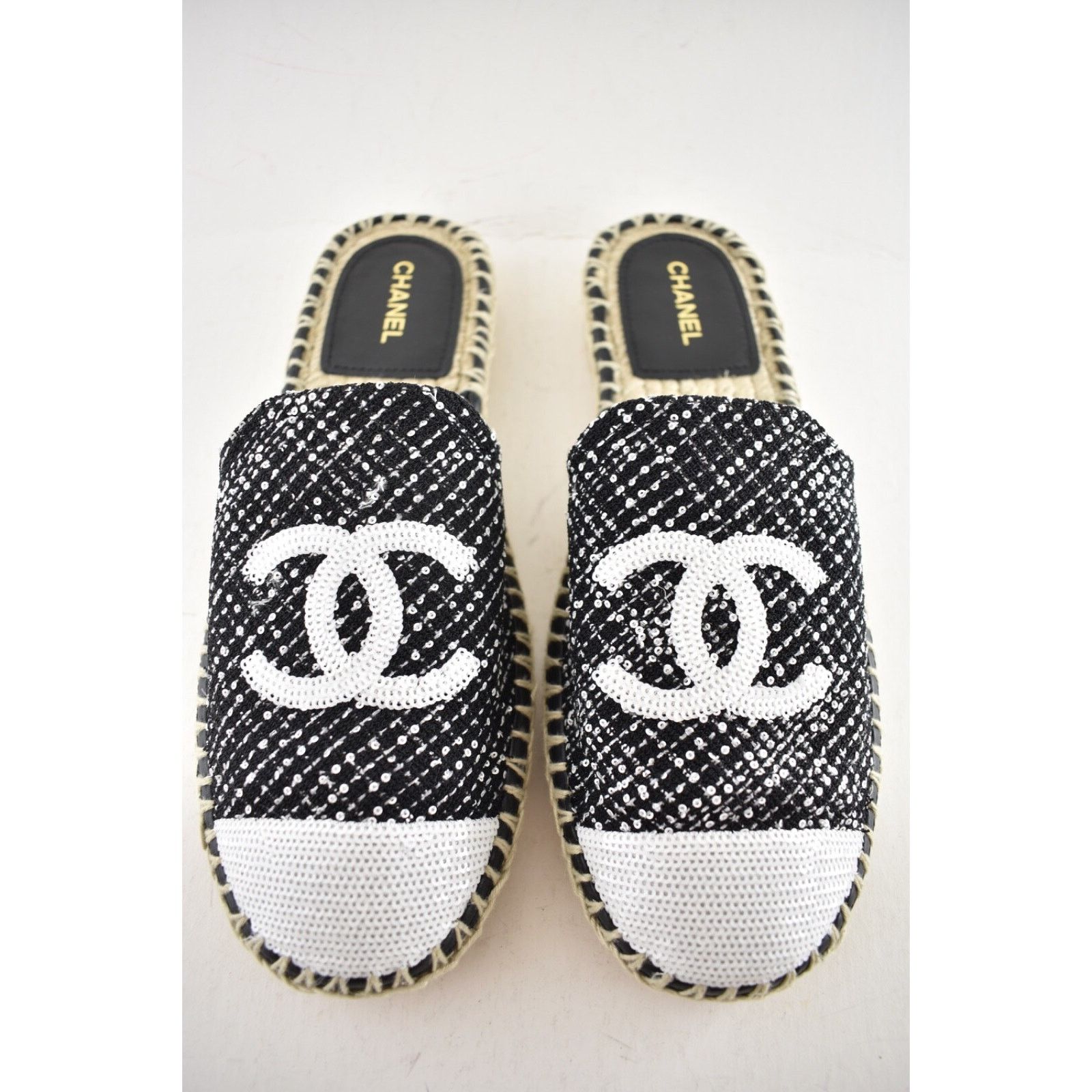Chanel Chanel 24P Black Tweed White Sequin CC Logo Backless Size US 10 / IT 40 - 3 Thumbnail