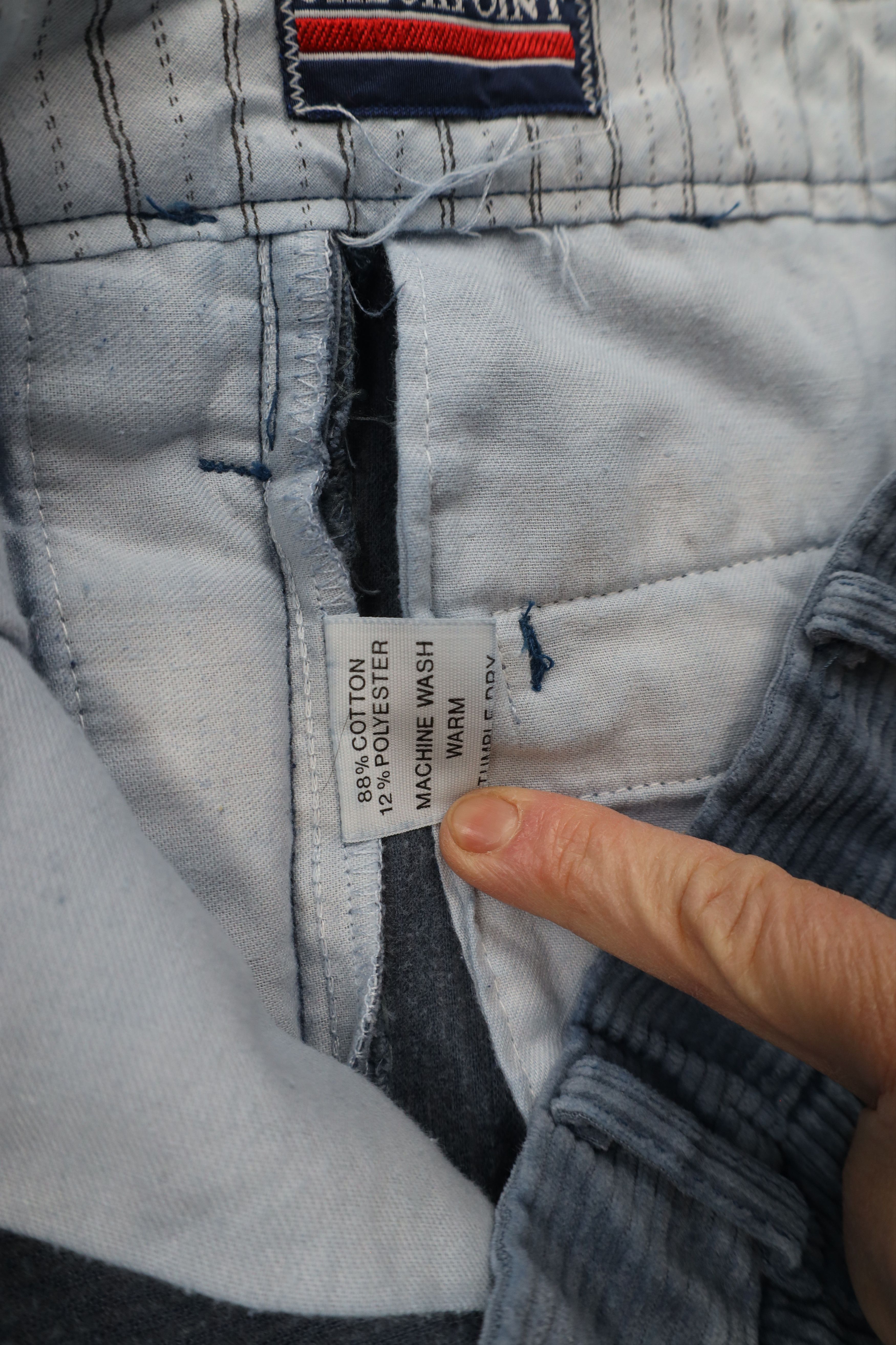 Vintage Vintage 90s Streetwear Pleated Corduroy Chino Pants Blue Size US 32 / EU 48 - 8 Thumbnail