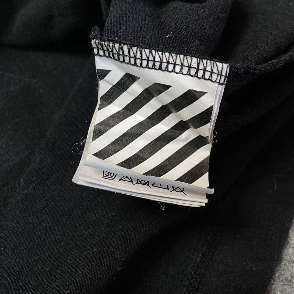 Off white tshirt