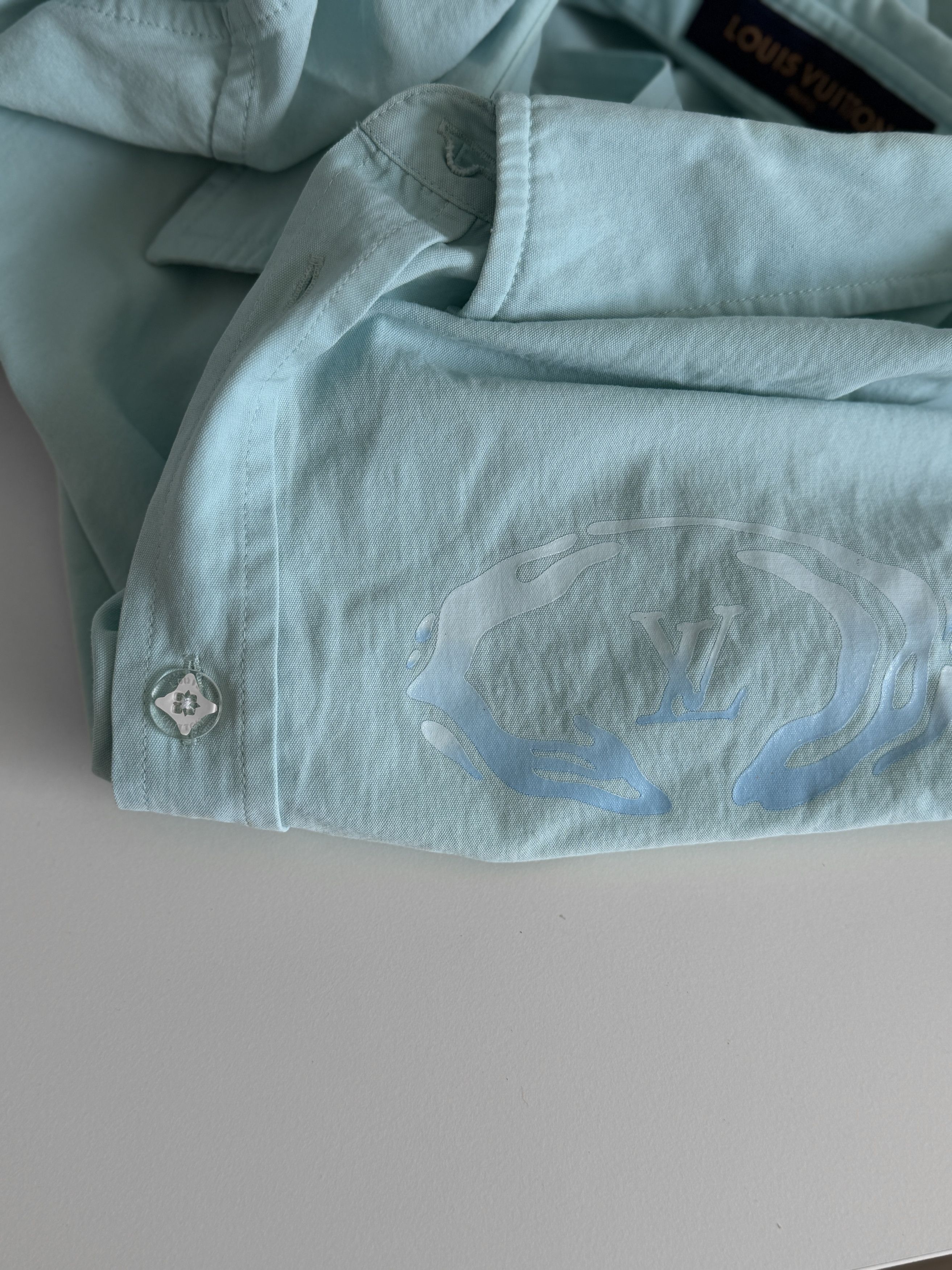 Louis Vuitton Louis Vuitton shirt Size US M / EU 48-50 / 2 - 10 Thumbnail
