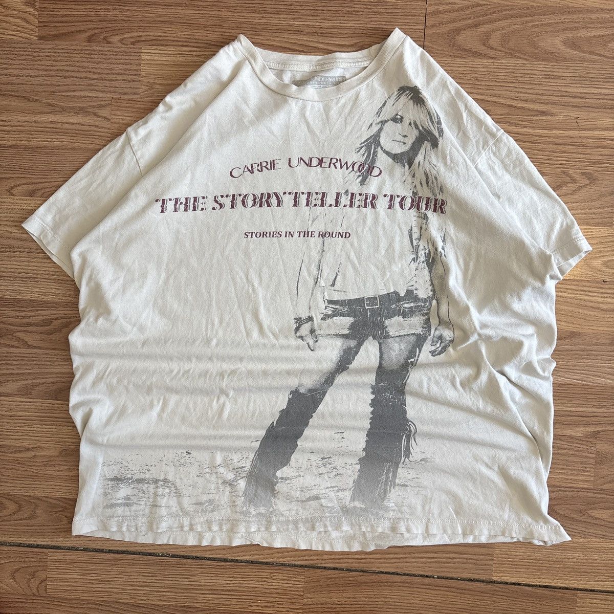 Other Vintage carrie Underwood Tour tee Size US XL / EU 56 / 4 - 1 Thumbnail