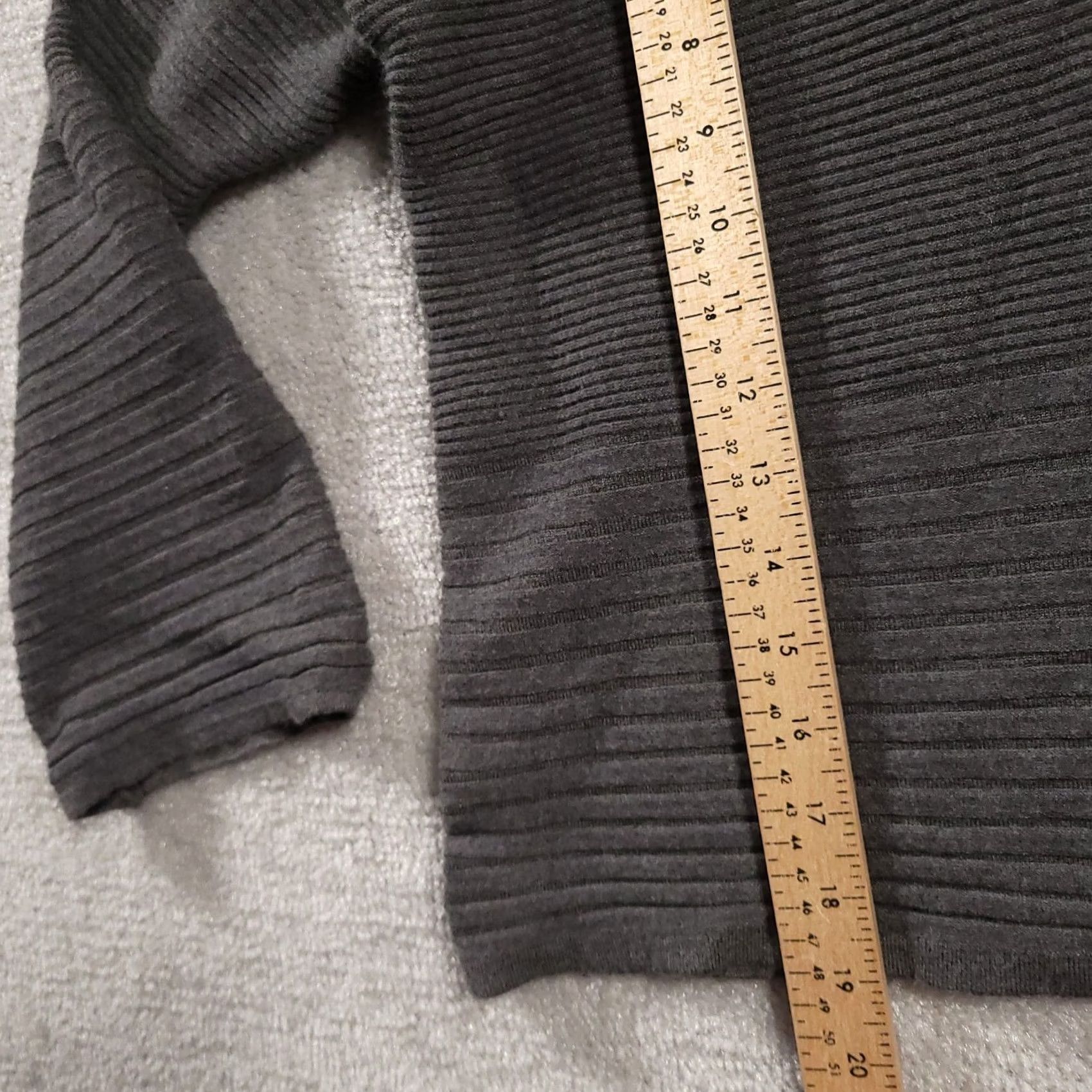 Calvin Klein Calvin Klein Sweater Women's M Gray Turtleneck Long Sleeve Logo Ribbed Pullover Knit Casual, Regular Fit, Fall Winter Spring Size M / US 6-8 / IT 42-44 - 7 Thumbnail