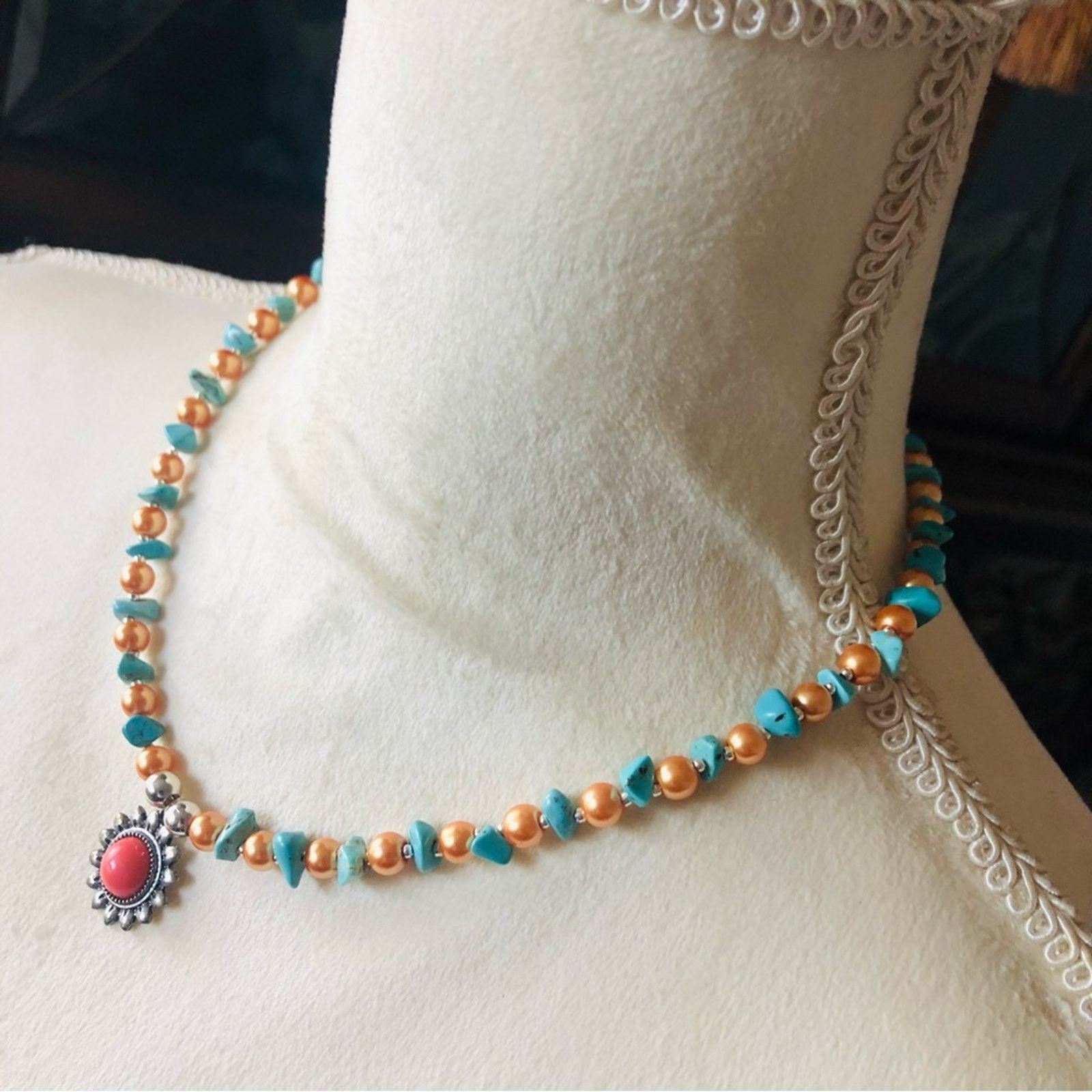 Handmade Handcrafted southwest style red coral howlite stone necklac Size ONE SIZE - 3 Thumbnail