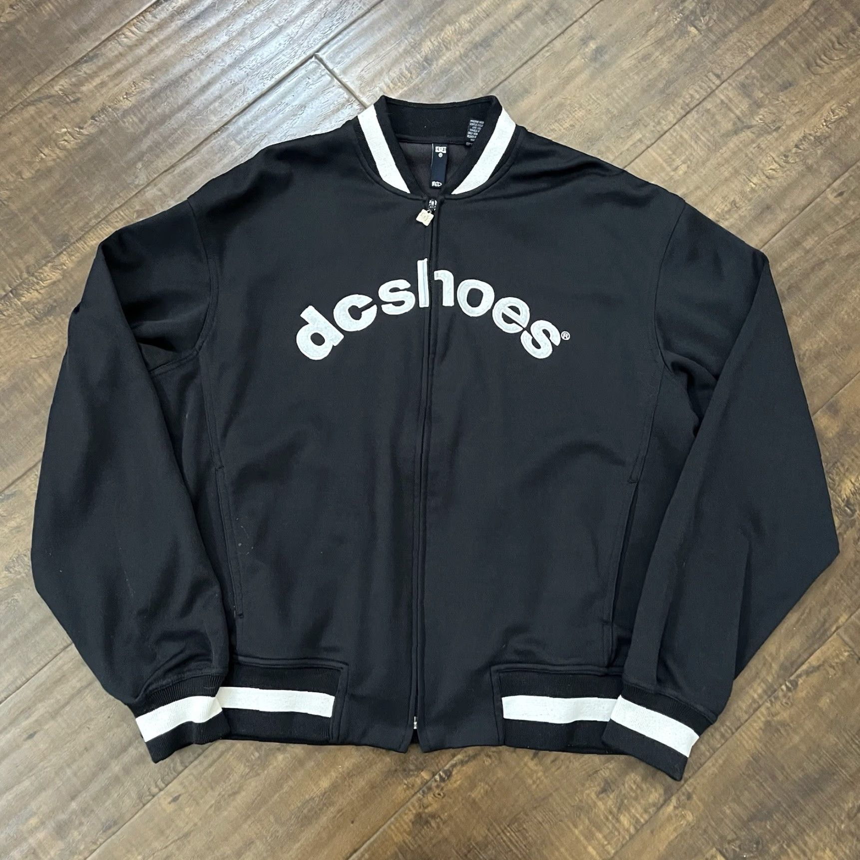 Vintage Vintage DC Shoes Skate Varsity Track Jacket Mens Medium Full Zip Y2K Grunge Size US M / EU 48-50 / 2 - 2 Thumbnail