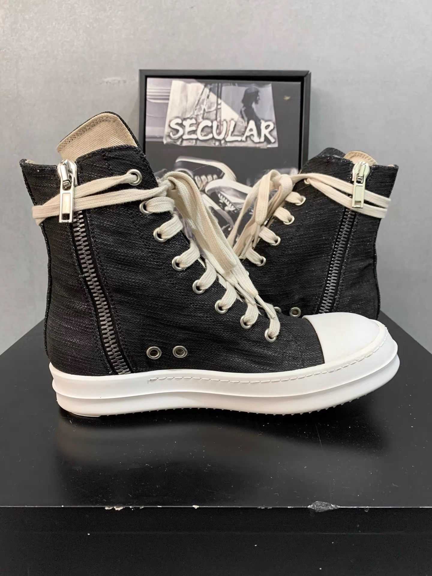 Rick Owens Rick Owens DRKSHDW Black & White Waxed High-Top Sneakers K34 Size US 6.5 / IT 36.5 - 5 Thumbnail